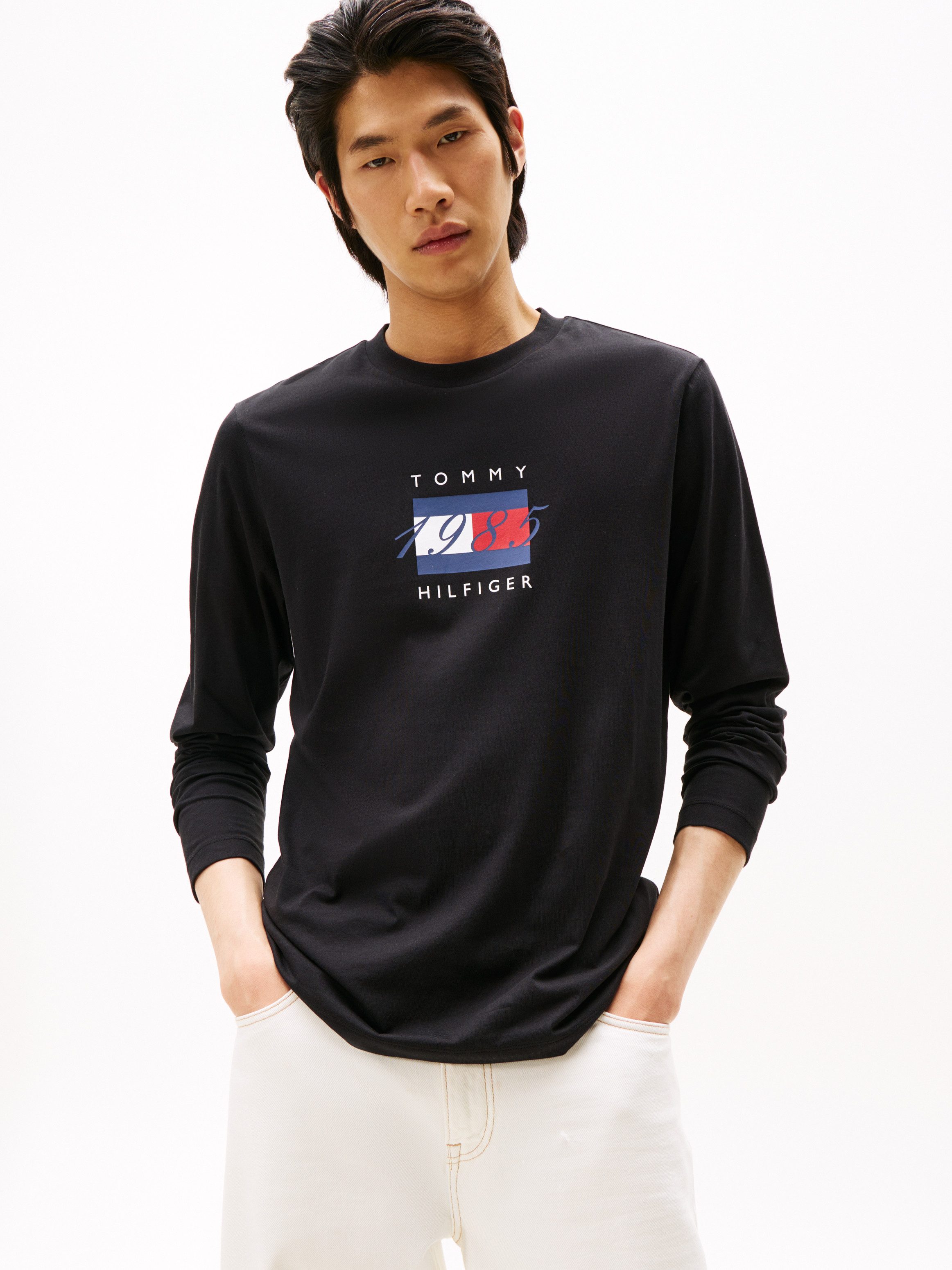 Tommy Hilfiger Langarmshirt LINEAR FLAG GRAPHIC günstig online kaufen