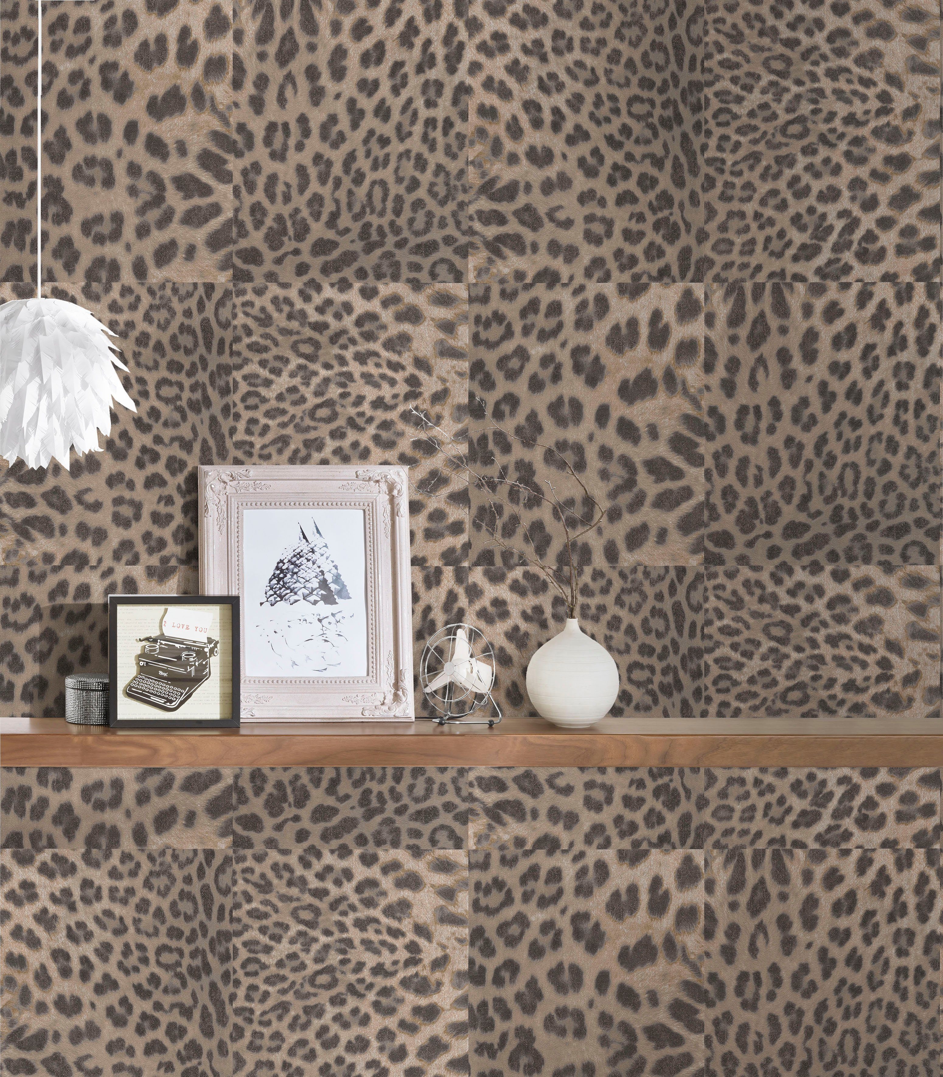 Desert living walls gemustert, strukturiert, Vliestapete animal braun/beige Leopardenmuster Fellimitat, Lodge, Tapete print,