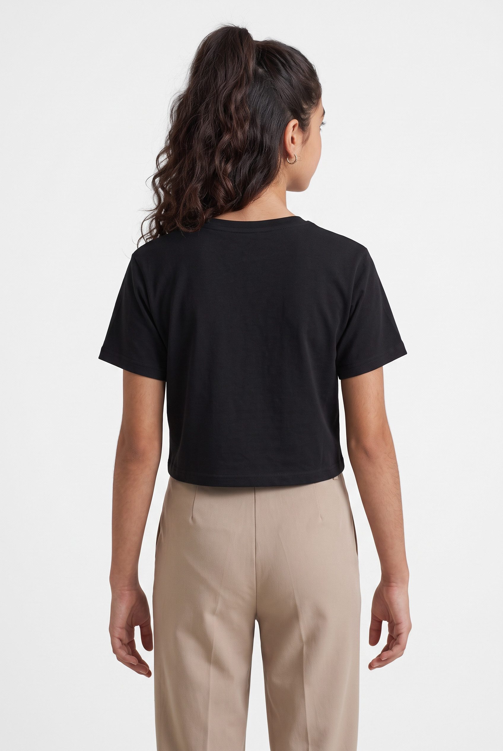 Ellesse T-Shirt PINEROLO TEE mit Rundhalsausschnitt, Kurzarm-Design, aus Baumwolle, normale Länge – Bild 2 von 5
