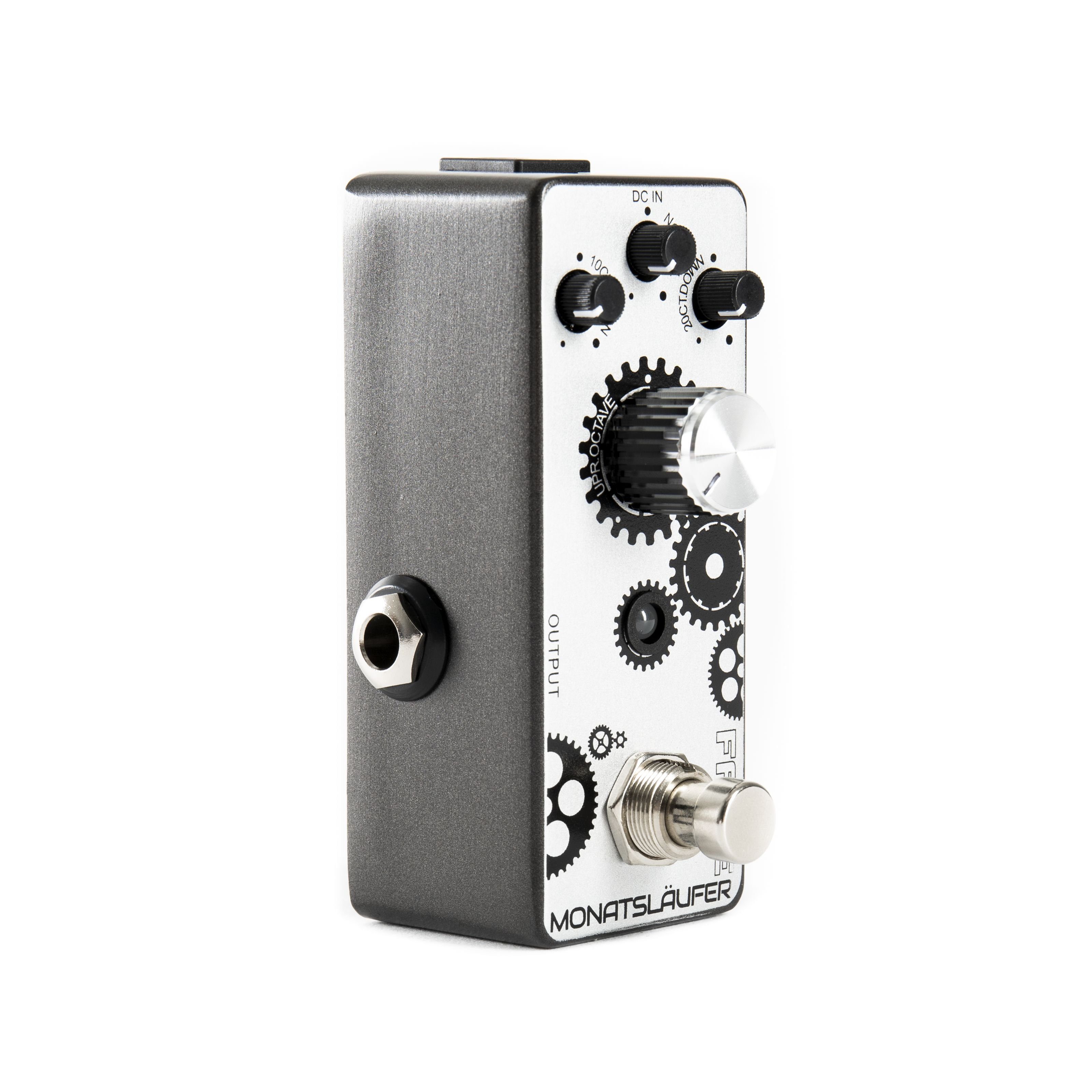 FAME Musikinstrumentenpedal, (Octaver Effektgerät für Gitarren Breites Klangspektrum Monophones Tracking True-Bypass-Fußschalter Kompaktes Metallgehäuse Geeignet für E-Gitarre Betrieb mit optionalem Netzteil, Effekte, Modulationseffekte), Octaver, Effektgerät für Gitarren, Monophones Tracking