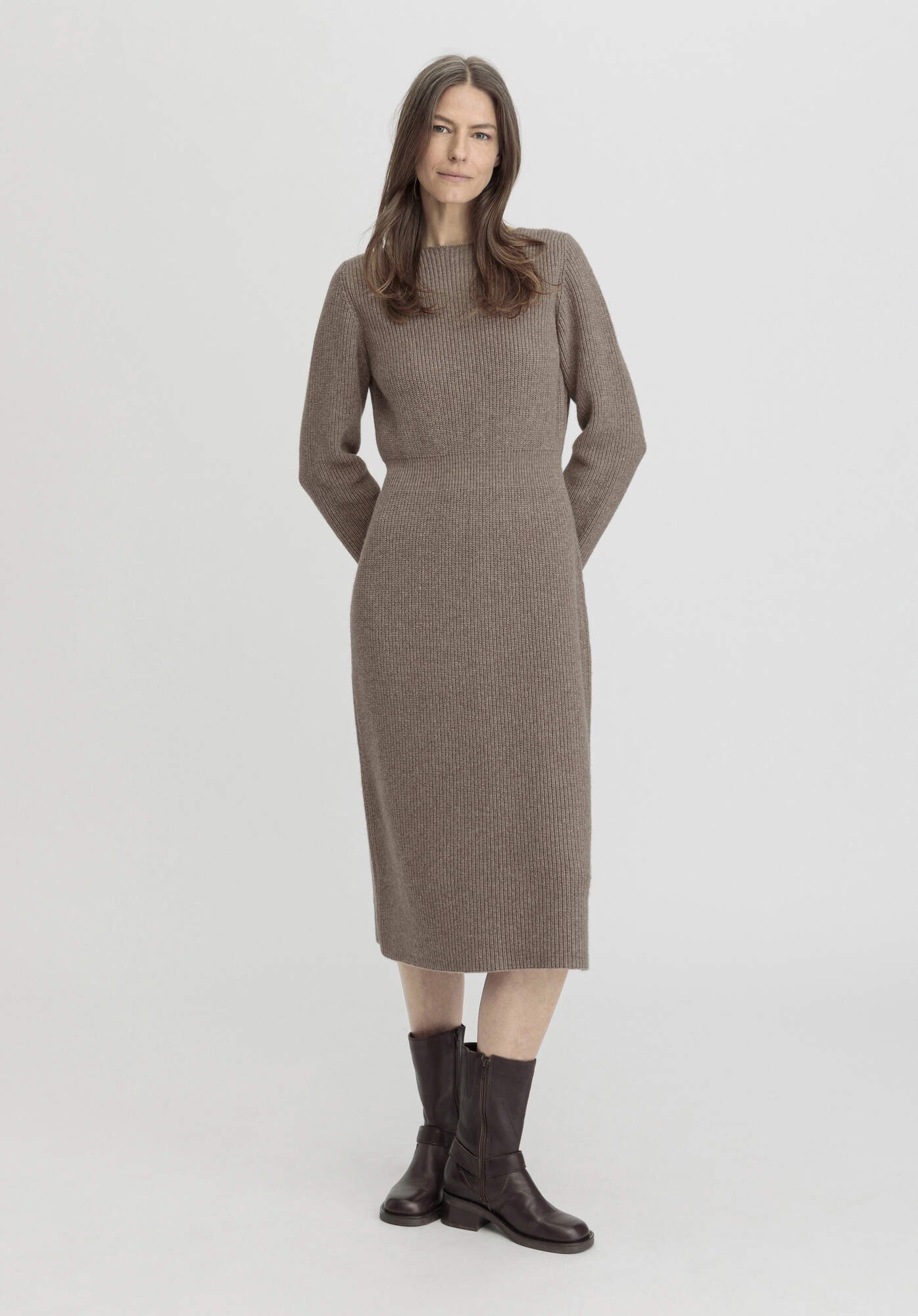 Hessnatur Strickkleid aus reiner Bio-Baumwolle und günstig online kaufen