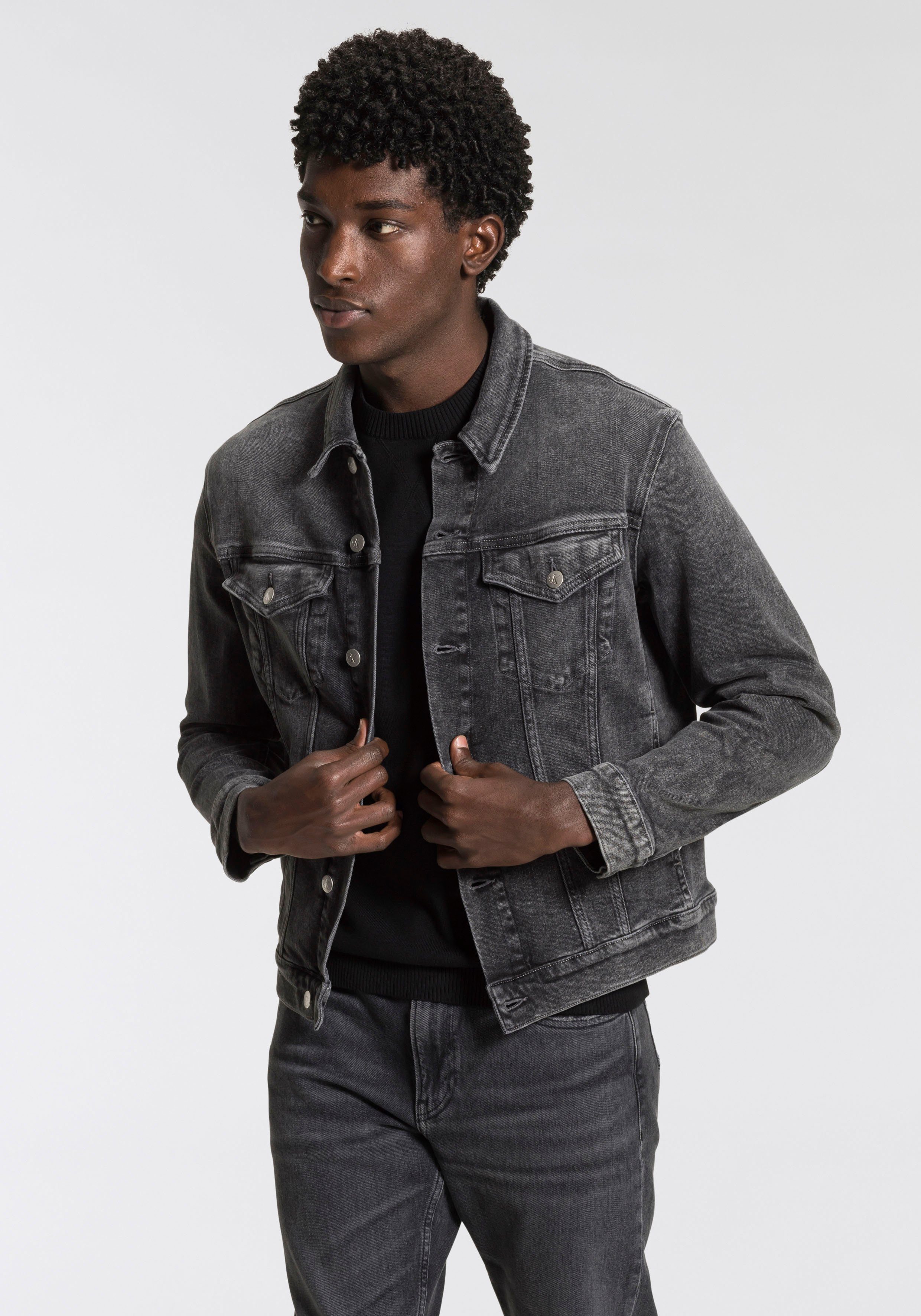 Calvin Klein Jeans Jeansjacke »MODERN ESSENTIAL DENIM JACKET« online kaufen  | OTTO