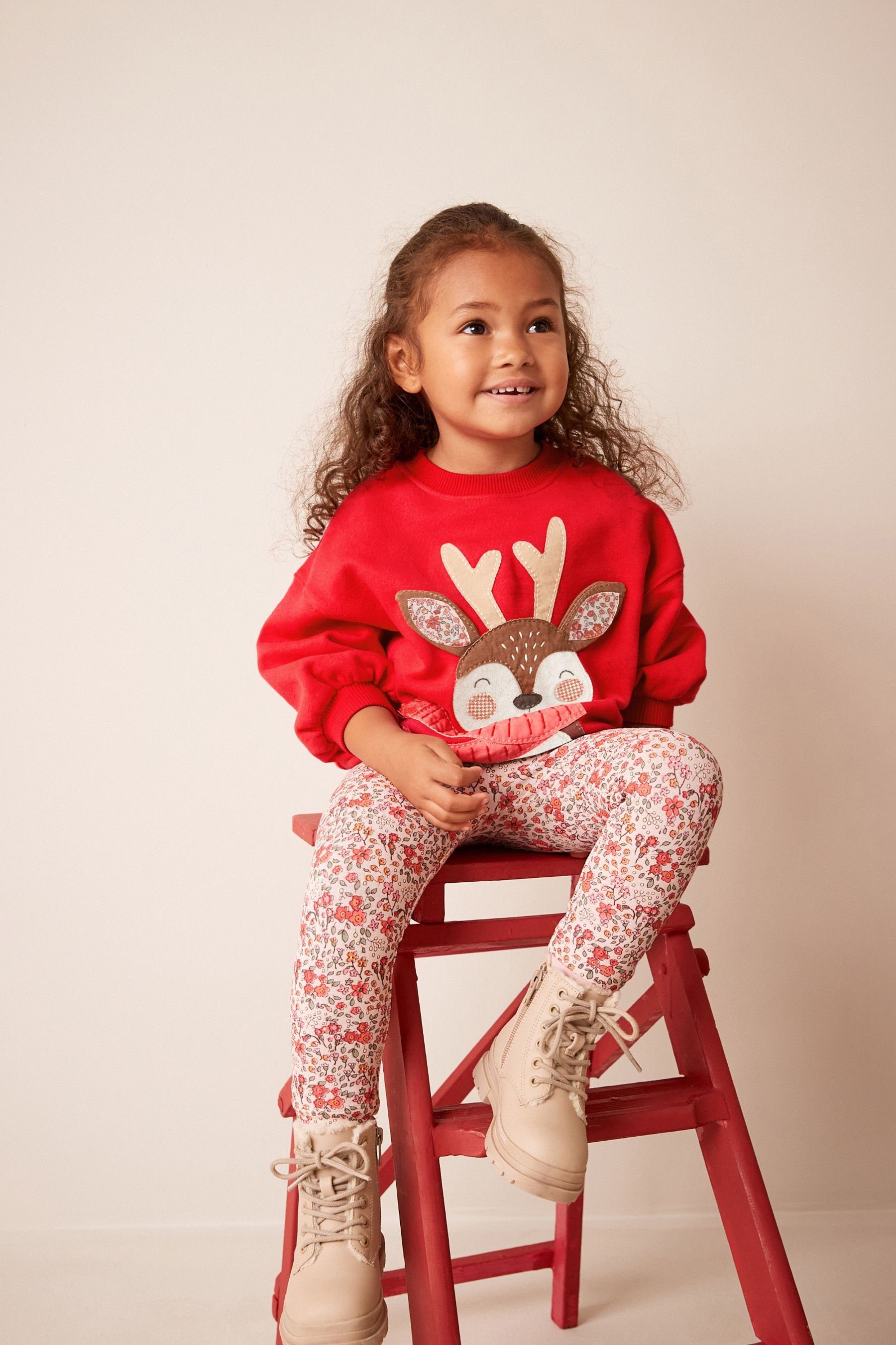 und Shirt Reindeer Leggings Next Sweatshirt Leggings aus (2-tlg) Weihnachtsset & Red