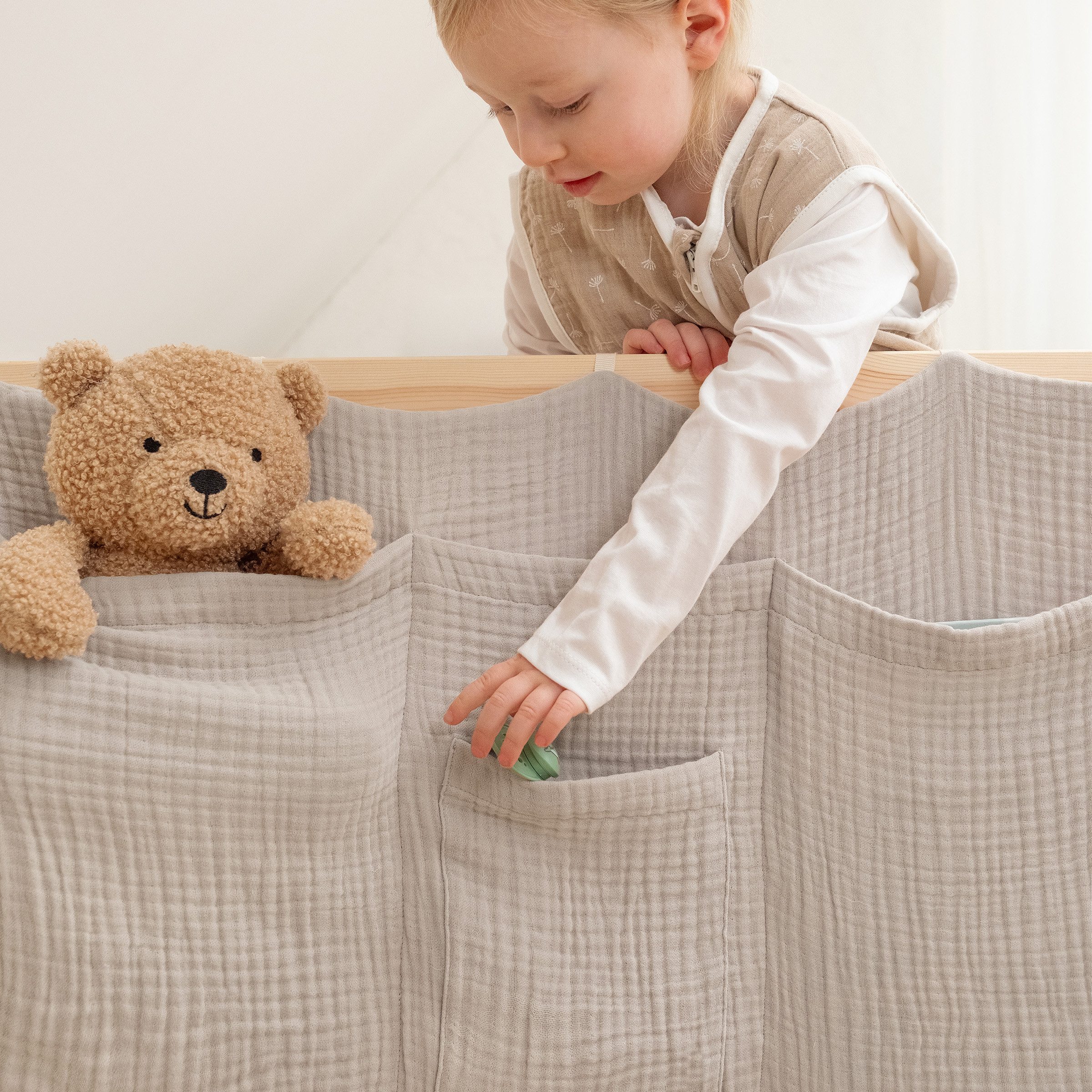 Ehrenkind Babyschlafsack Sommer 0.5 TOG aus Musselin, Premium Schlafsack mit Füßen (100 % Bio-Musselin, ohne Wattierung, leicht & atmungsaktiv, Beige Pusteblume – Bild 2 von 5