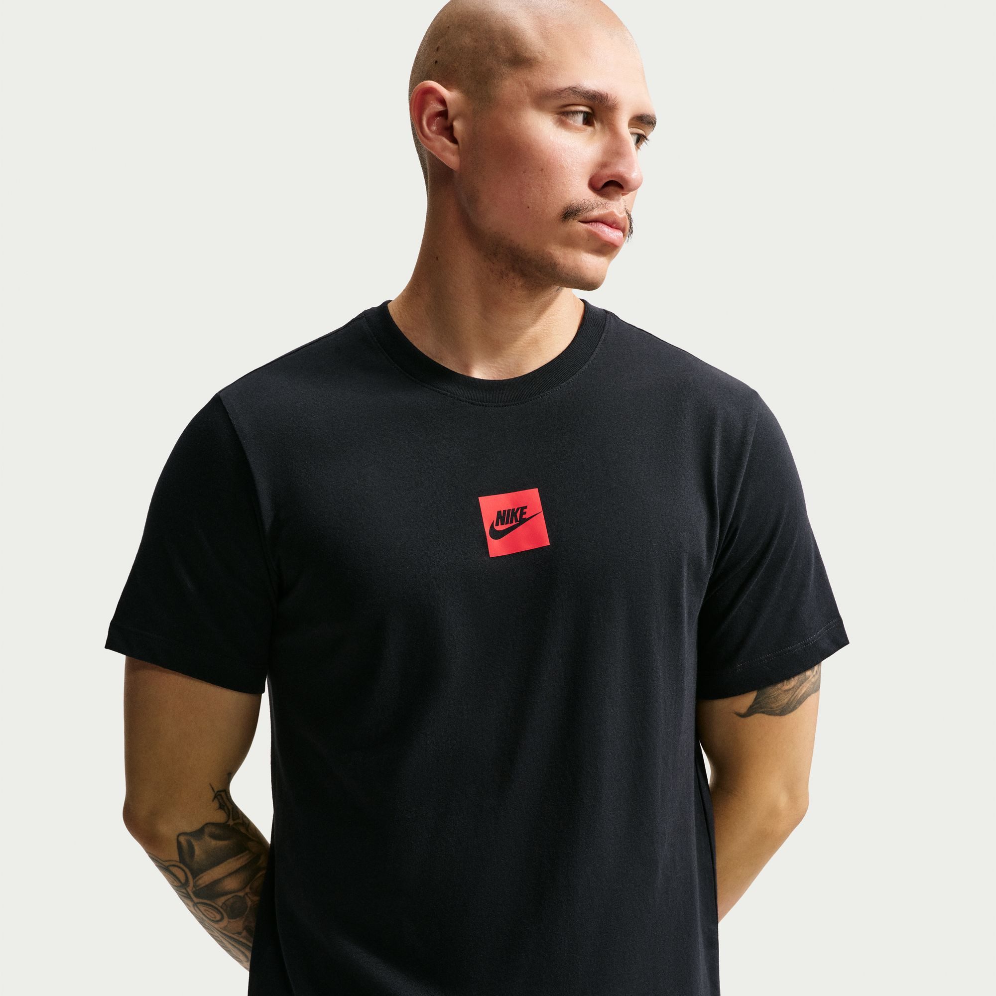 Nike Sportswear T-Shirt Nike Sportswear T-Shirt mit Rundhalsausschnitt, aus Baumwolle, normale Länge
