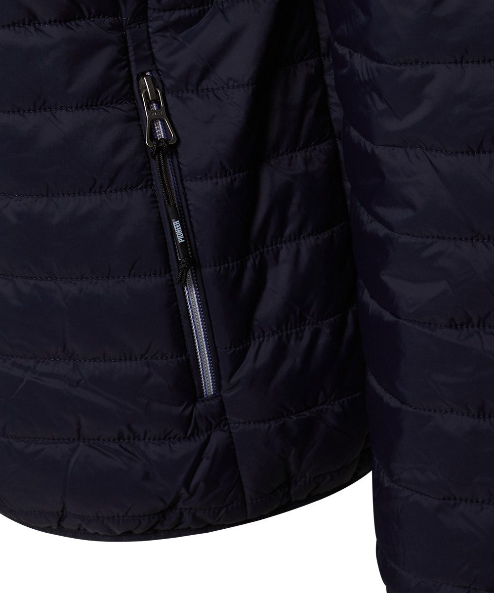 Pioneer Authentic Jeans Steppjacke Steppjacke 1/1 Light weight mit Kapuze – Bild 4 von 4