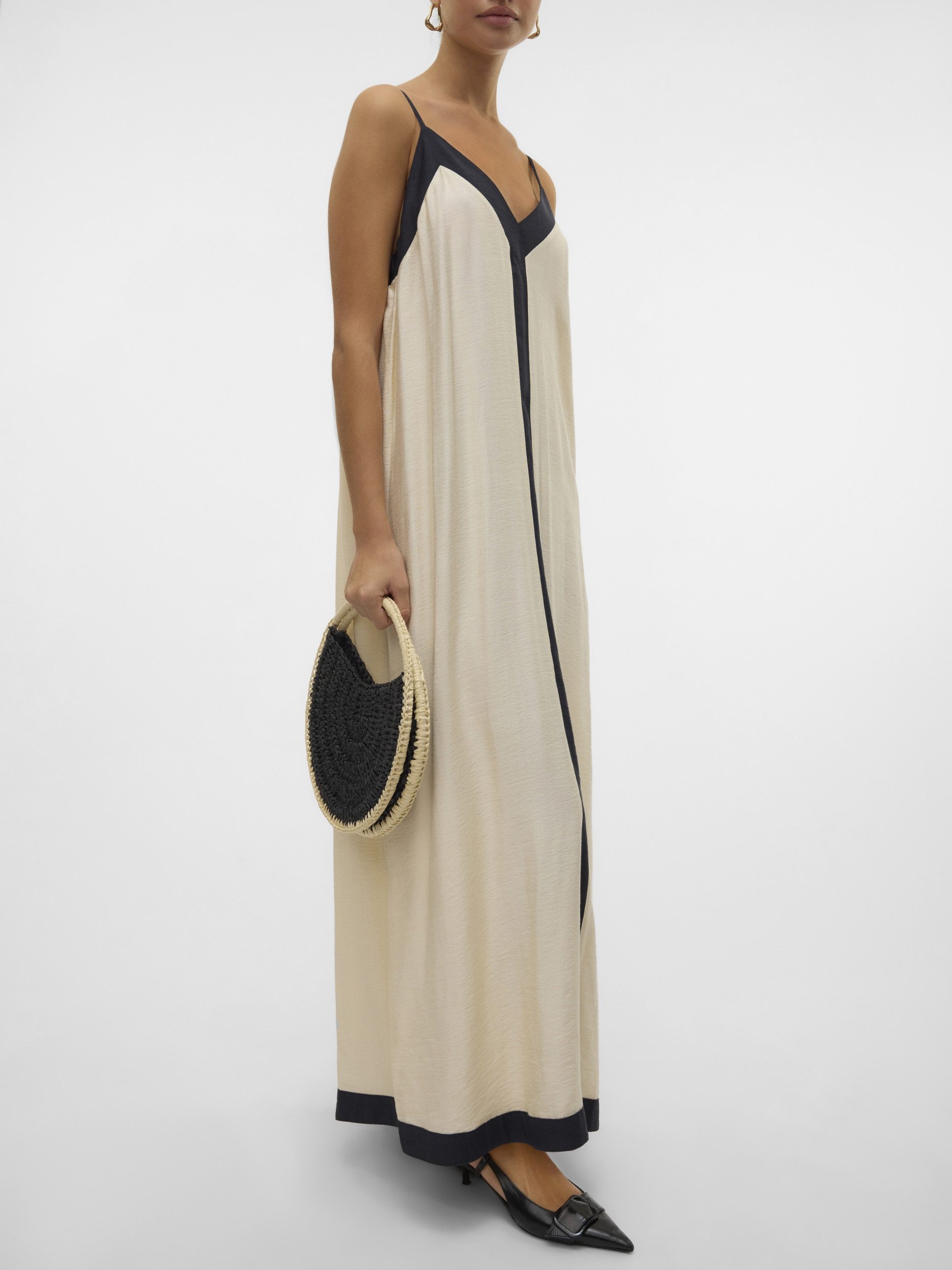Vero Moda Cocktailkleid VMDENISE SINGLET ANKLE DRESS WVN BT Birch/AWARE EMBROIDERY