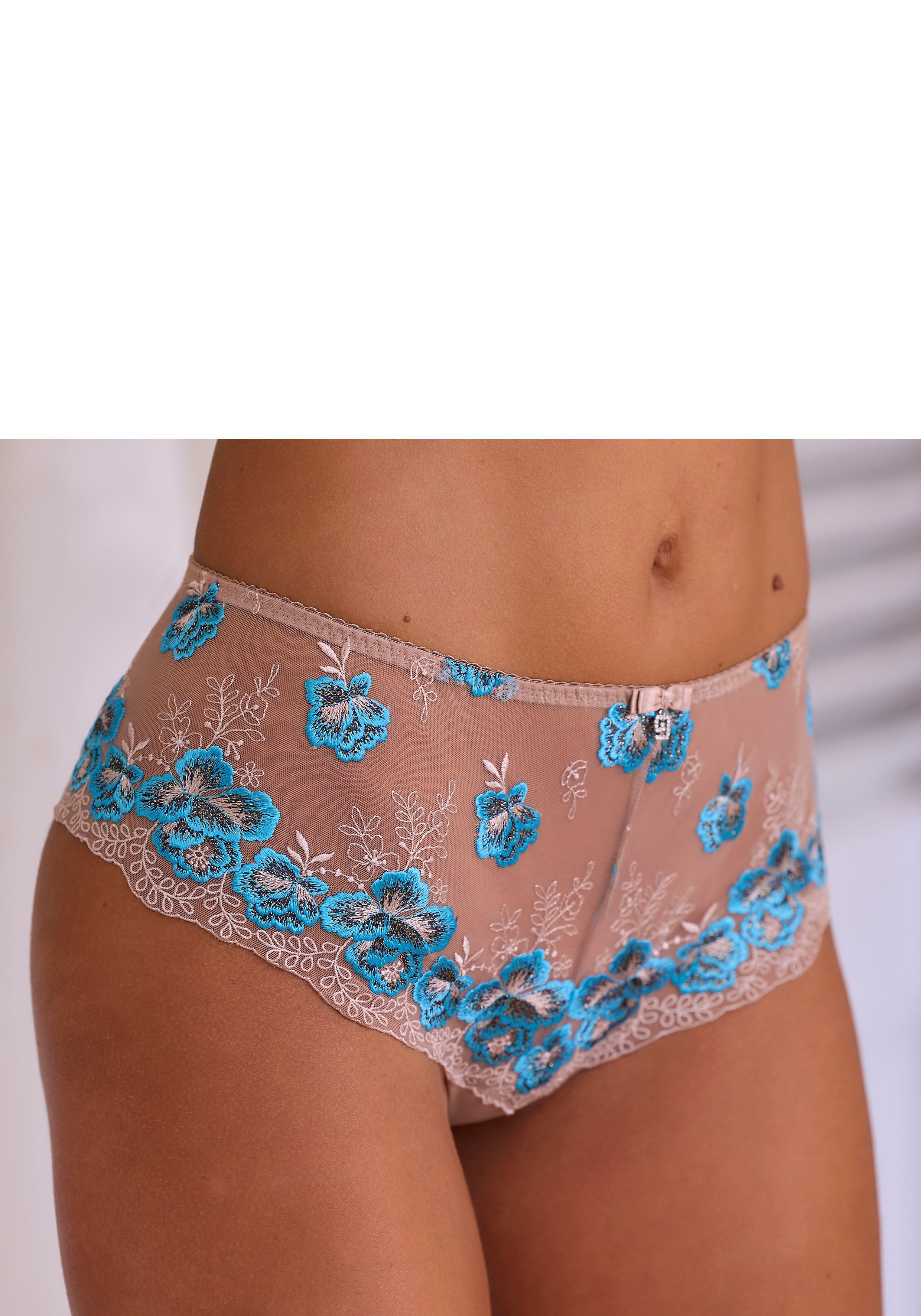 Nuance Panty mit edler Stickereispitze in floraler Optik