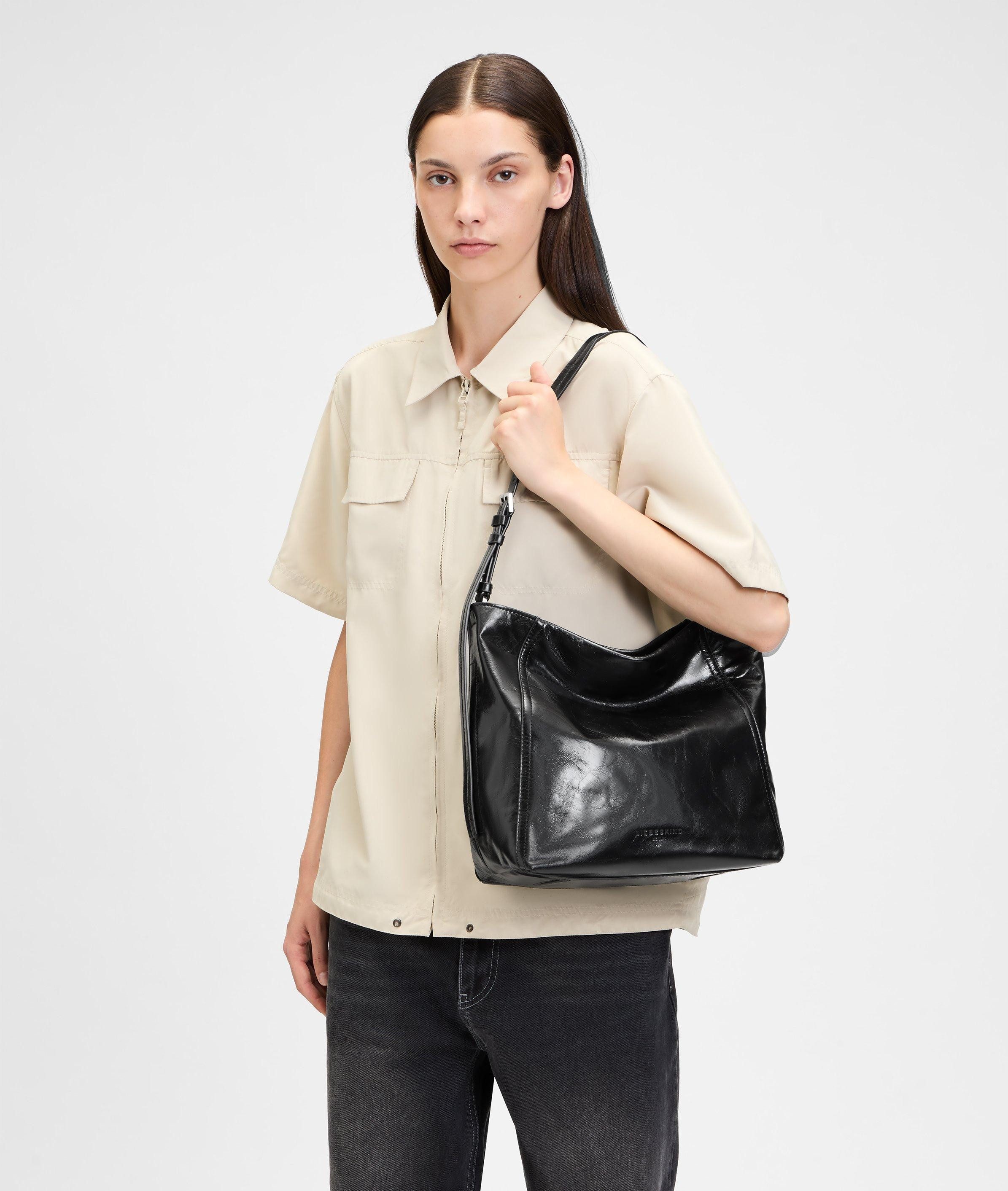 Liebeskind Berlin Schultertasche Chudy Hobo M, Geräumige Schultertasche aus Leder