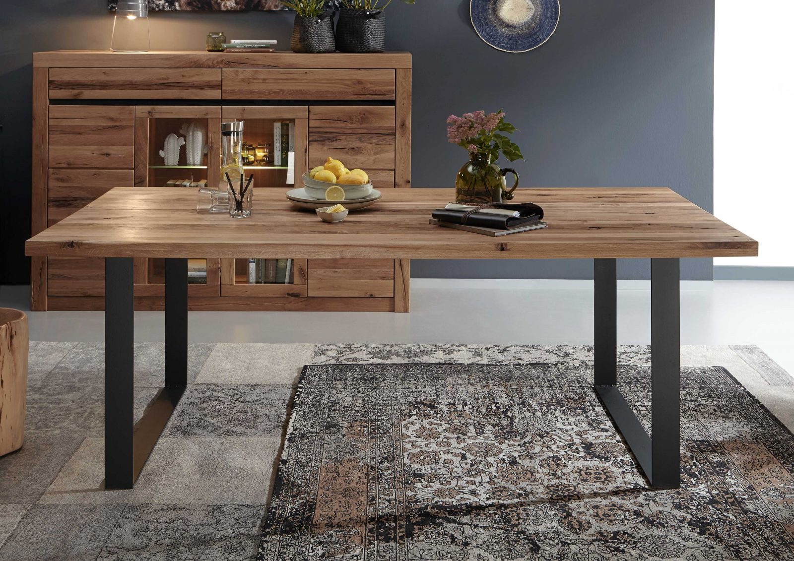 Massivmoebel24 Esstisch MONTREUX (Massivholz, Massivholztisch), Esstisch Wild-/Zerreiche 200x100x76 Tabacco brown geölt MONTREUX #315