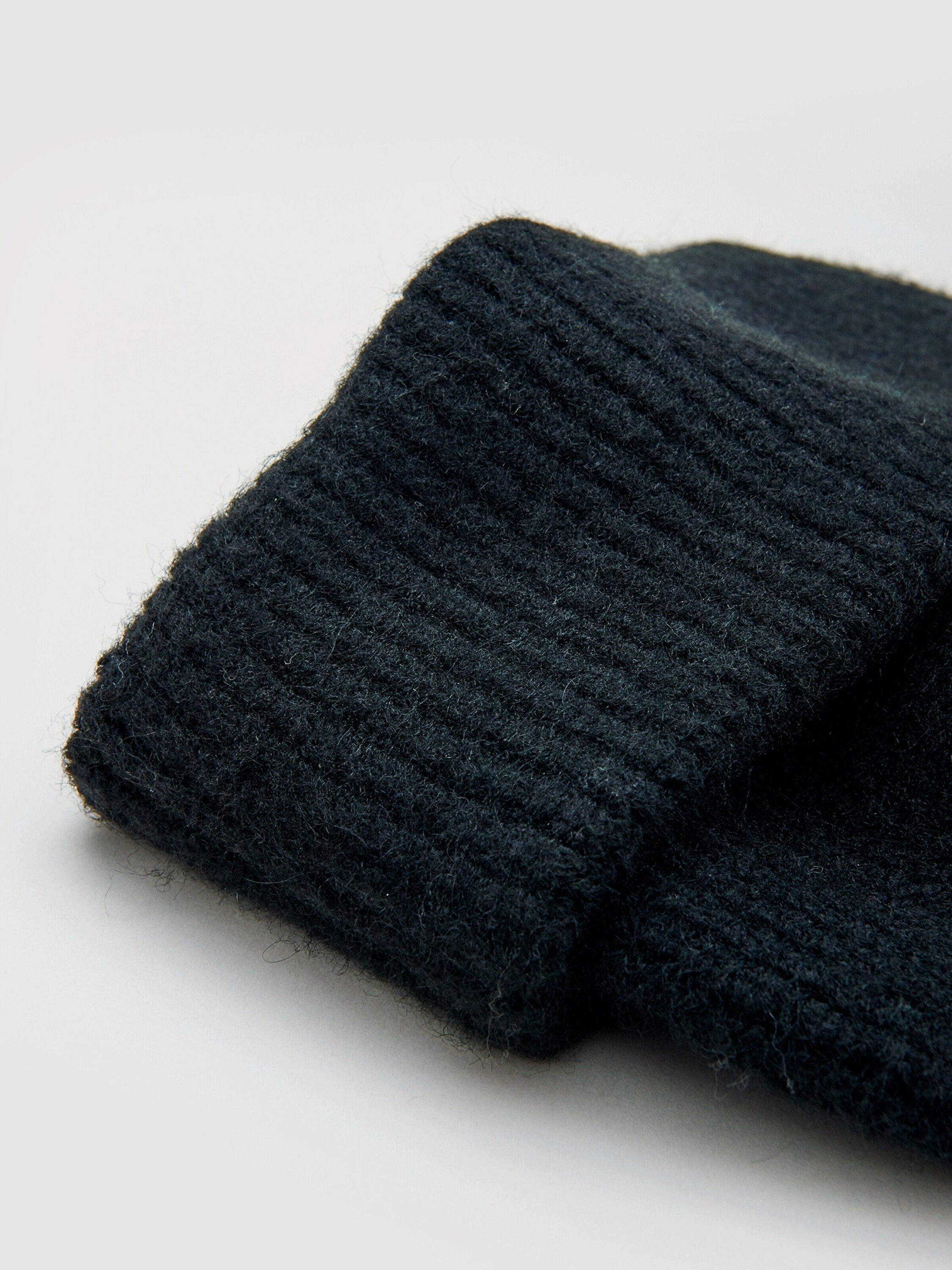 EDITED Strickmütze Reza (1-St) günstig online kaufen