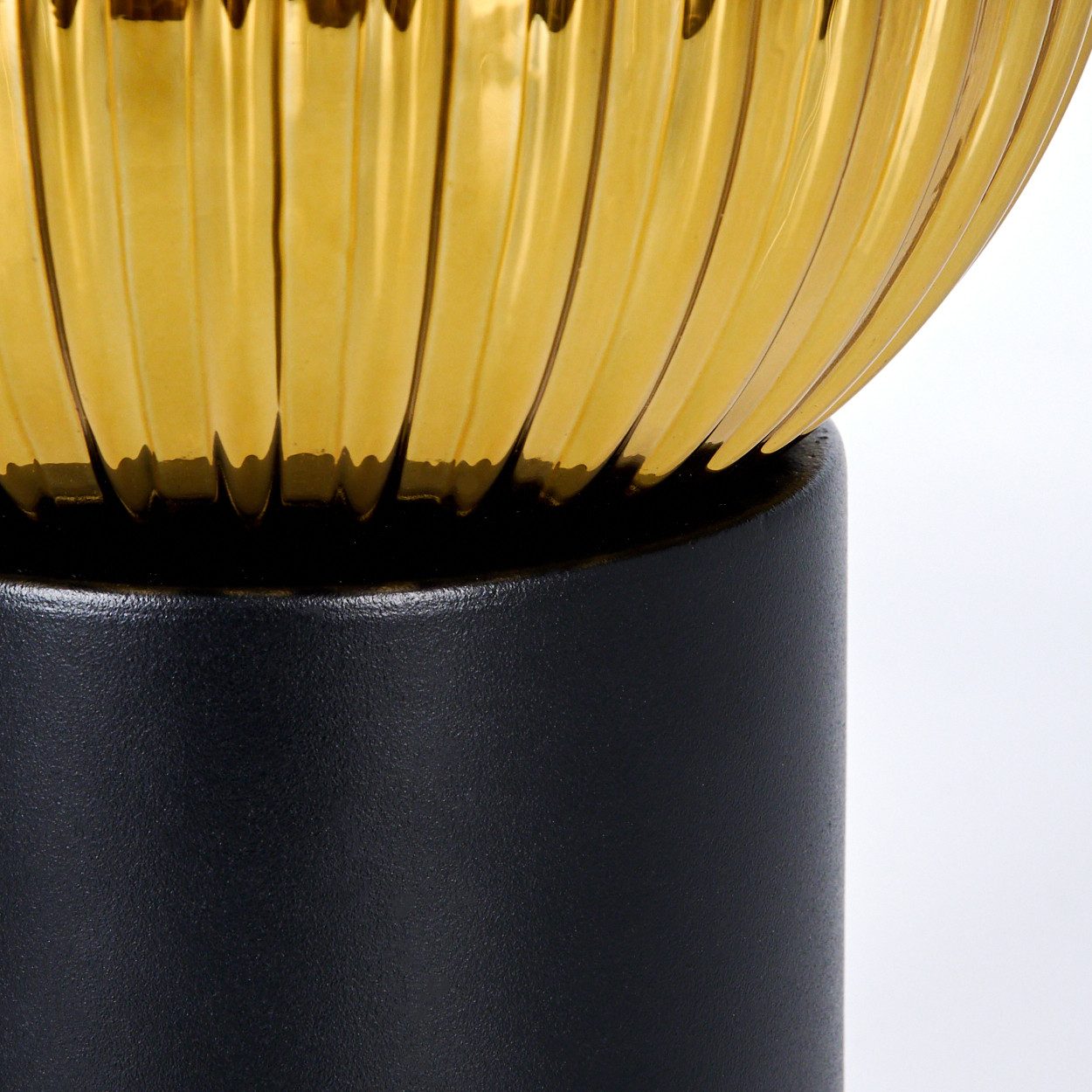 hofstein Tischleuchte Tischlampe aus Metall/Riffelglas in Schwarz/Goldfarben/Klar, ohne Leuchtmittel, Leuchte im Retro/Vintage-Design mit Glasschirm (15 cm), 1 x E14