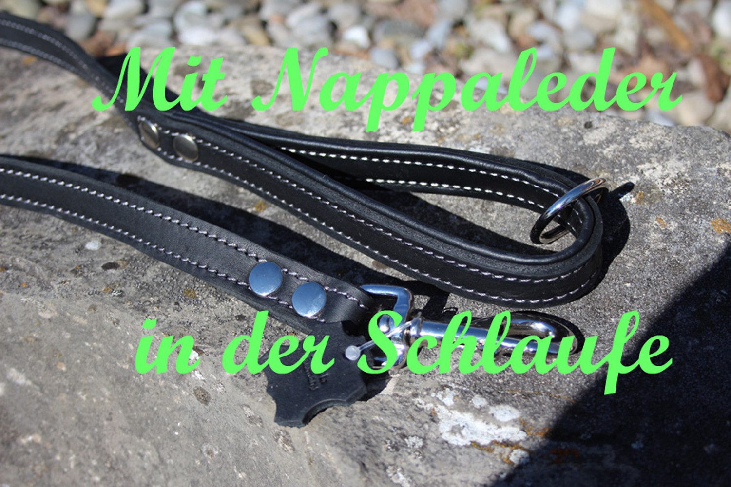 Activity4Dogs Hundeleine für große Hunde Leder, 1m, mit gepolsterter Schlaufe, verschiedene Farben, Made in Germany