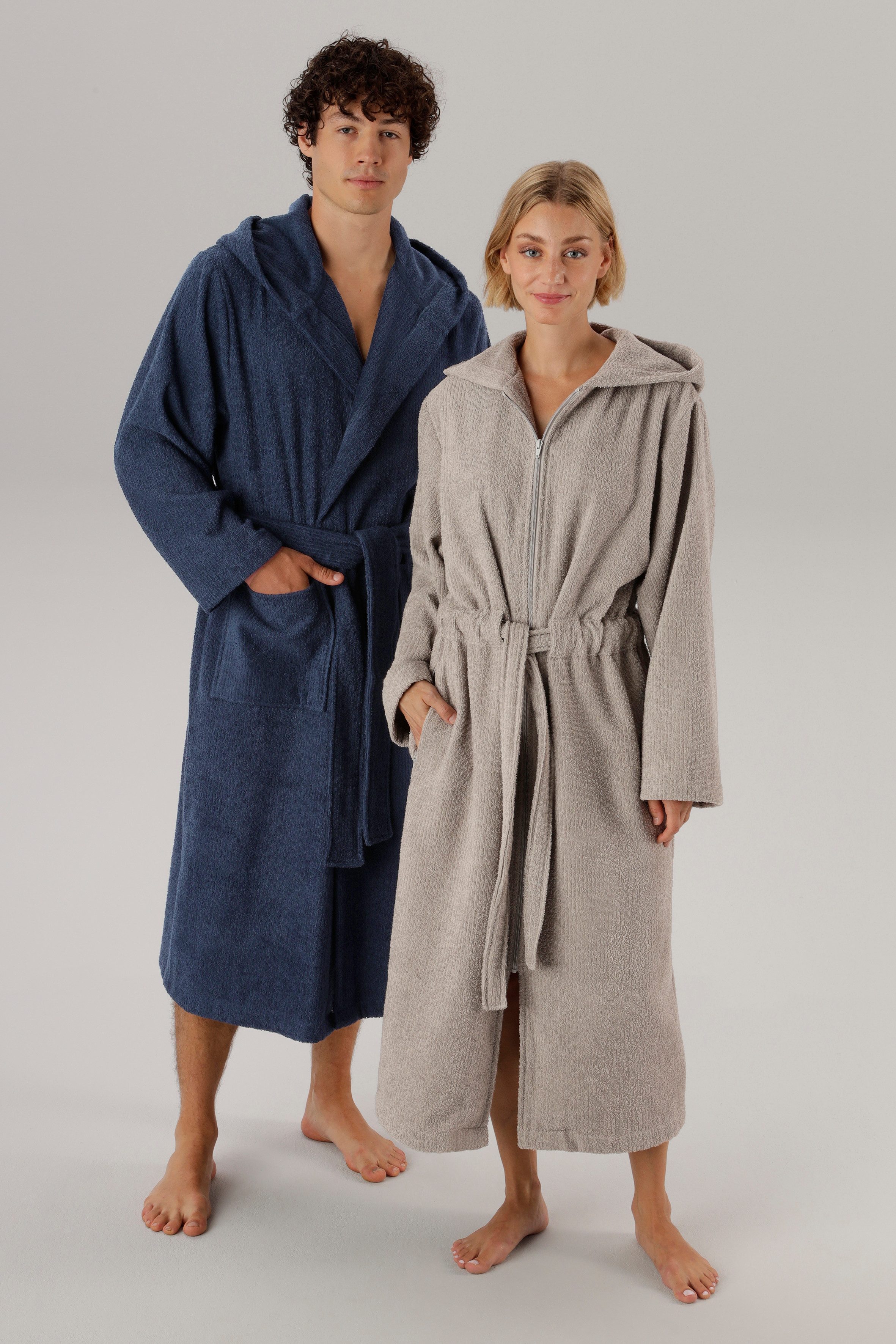 OTTO home Unisex-Bademantel Riva, für Damen & Herren, Standard & Premium Qualität, Langform, Walkfrottee, Kapuze, Gürtel, 100 % Baumwolle, Reise, Hotel, Sauna,  – Bild 2 von 5