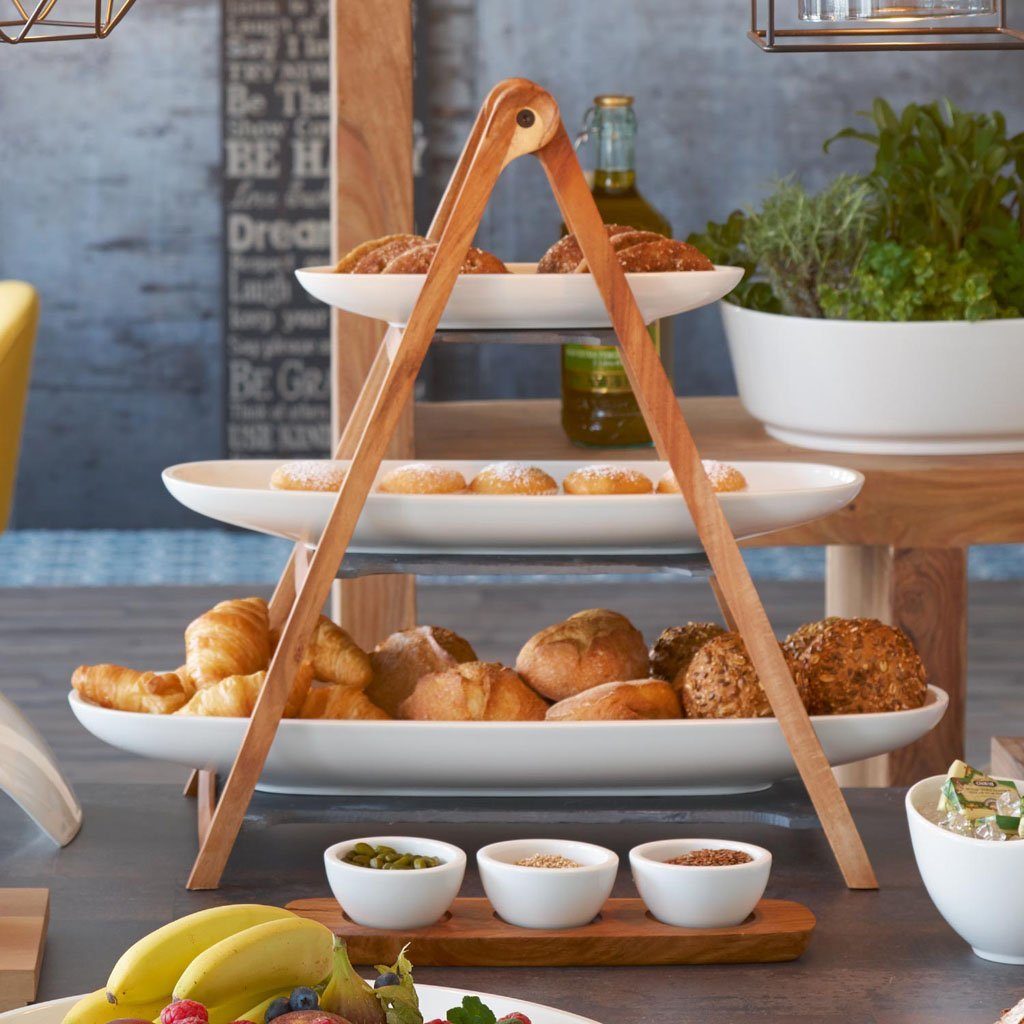 Villeroy & Boch Etagere Artesano Original Eye Catcherset, Massivholz, Porzellan, (Set, 4-tlg., je 1 Olivenschale 28cm, Baguetteschale 44cm, Obstschale 55cm, Etagere), Geeignet für Obst, Baguette oder Antipasti