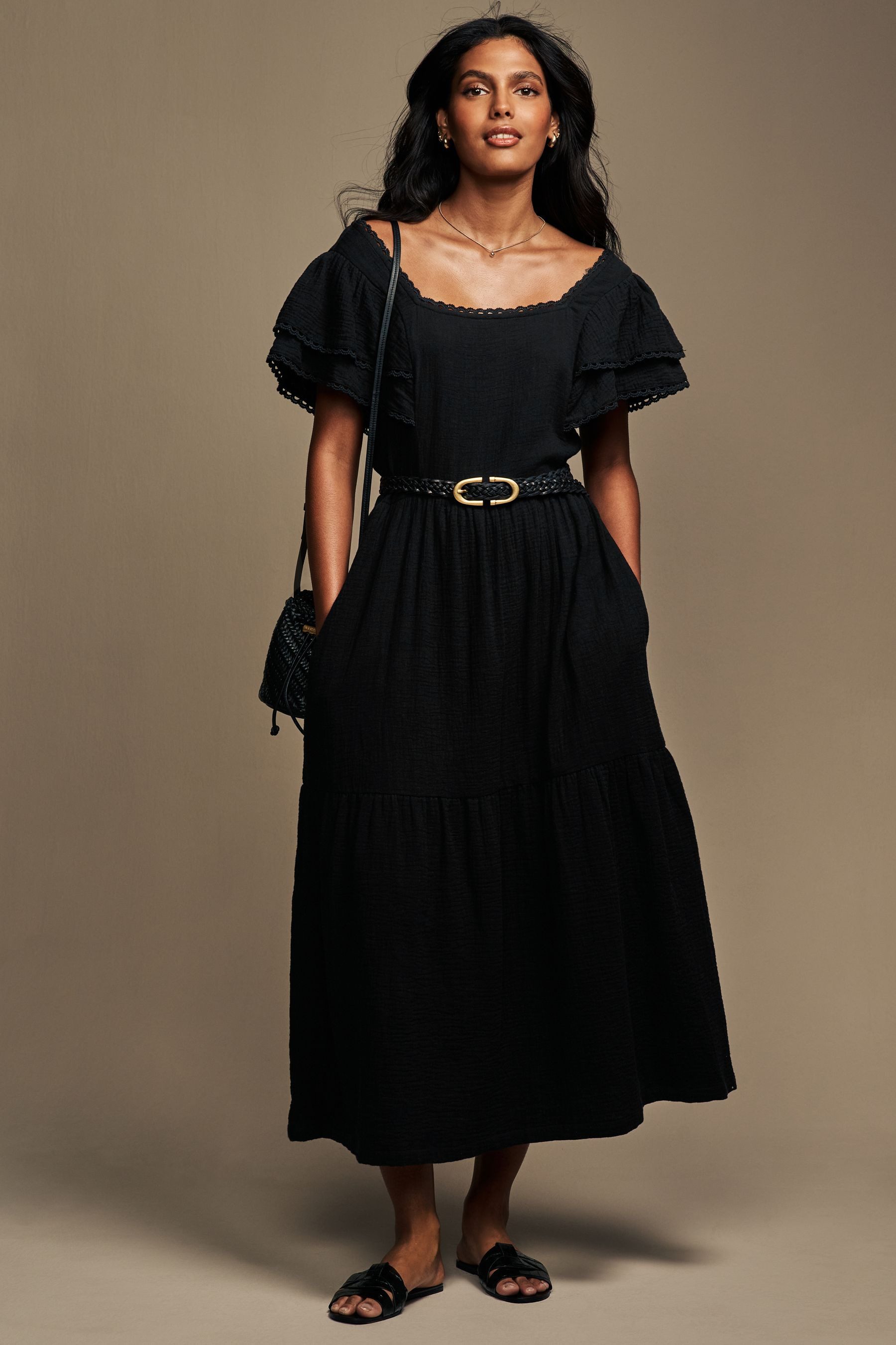 LAURA ASHLEY Volantkleid Laura Ashley Kleid mit Flügelärmeln Spitzenbesatz günstig online kaufen