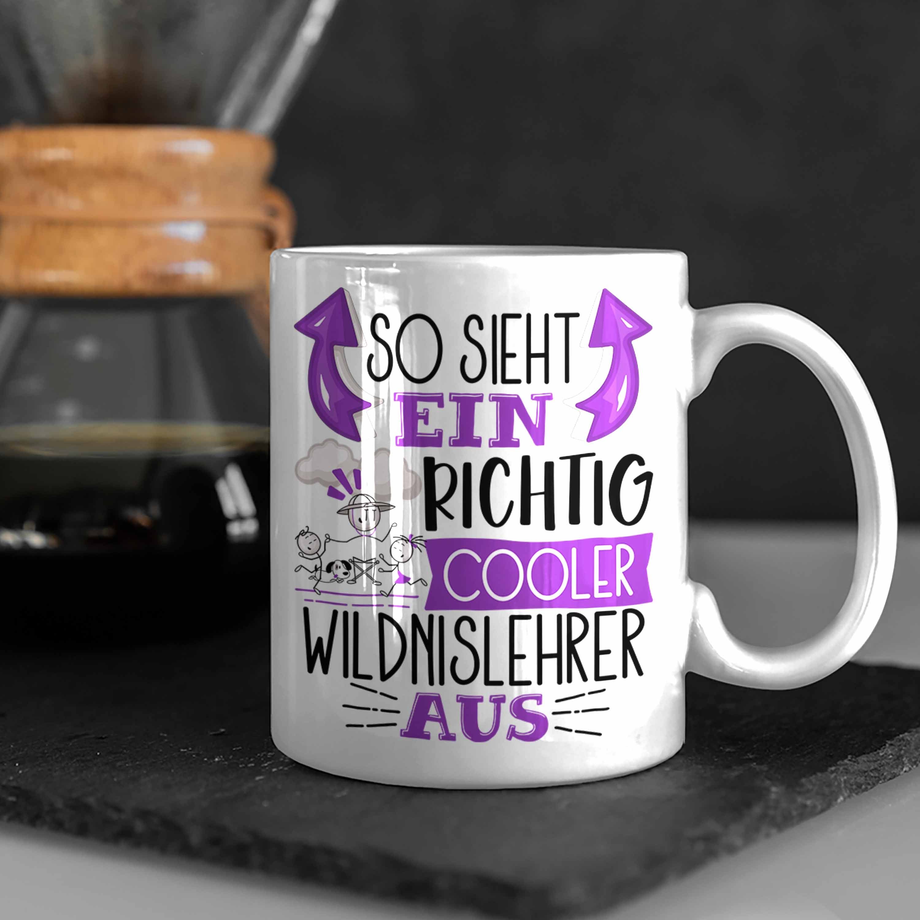 Trendation Tasse So Wildn Cooler Sieht Wildnislehrer Richtig Weiss für Ein Geschenk Tasse Aus