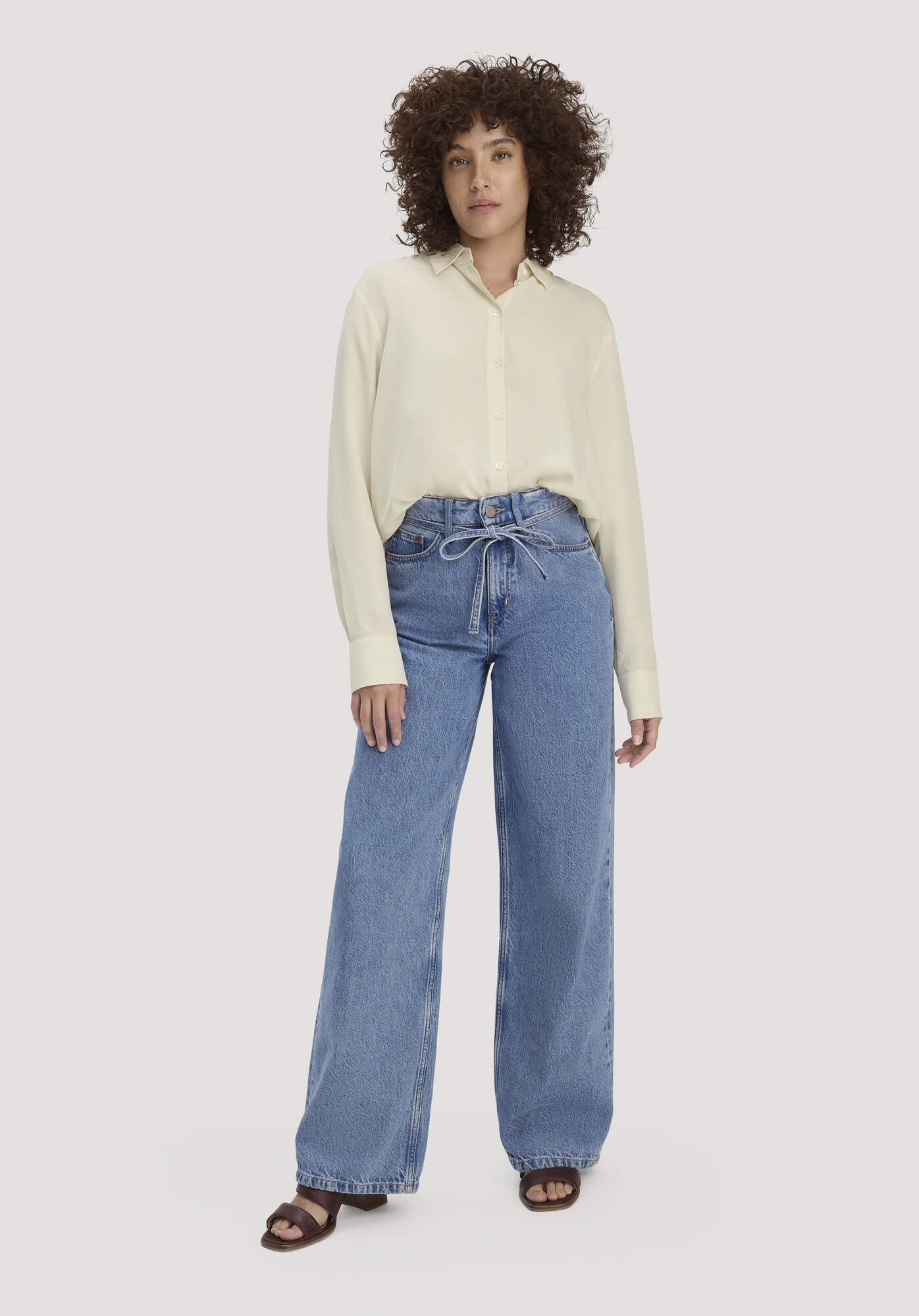 Hessnatur Bequeme Jeans Soft aus Bio-Baumwolle mit TENCEL™ Lyocell (1-tlg) Soft aus Bio-Baumwolle mit TENCEL™ Lyocell