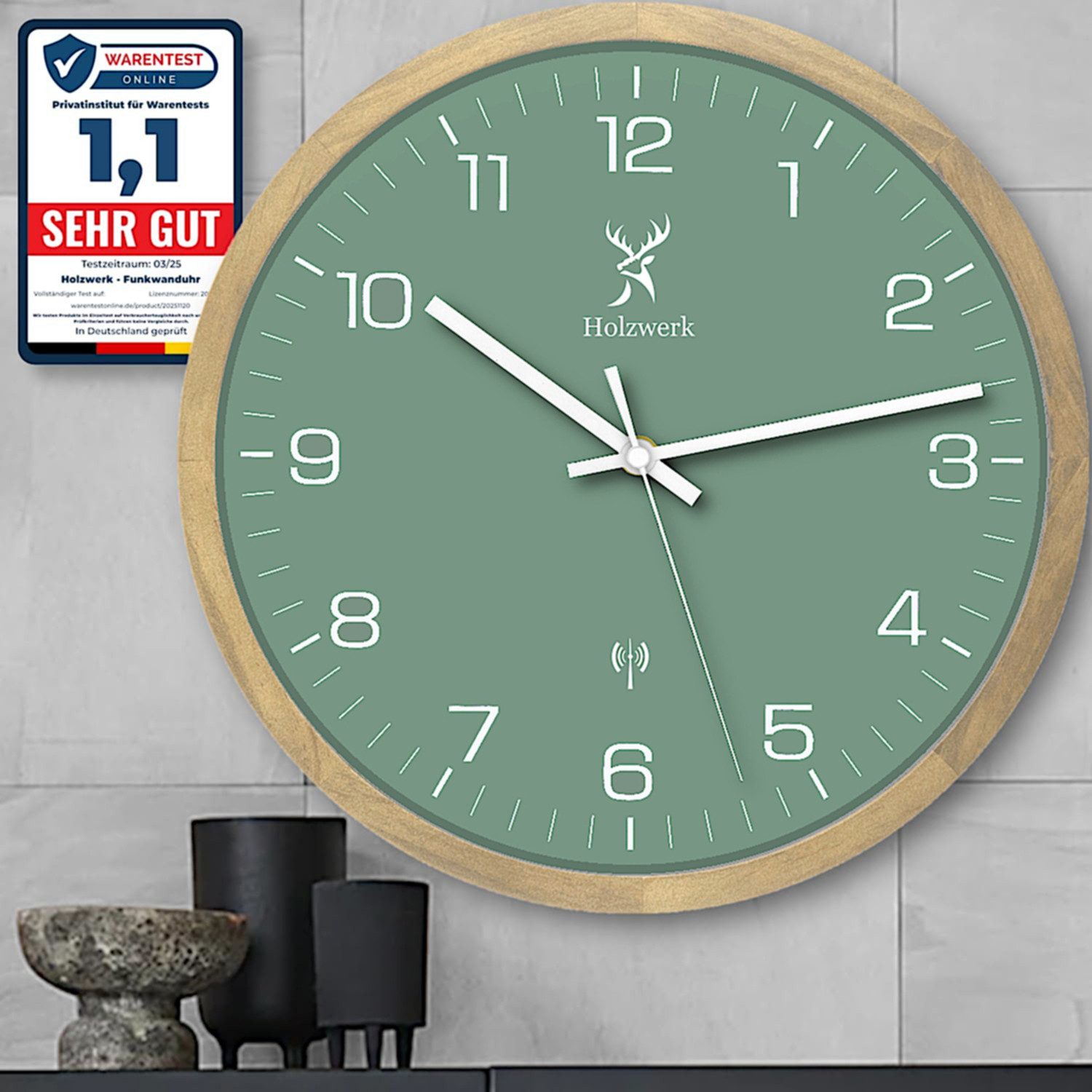 Holzwerk Funkwanduhr Designer Holz Funk Wand günstig online kaufen
