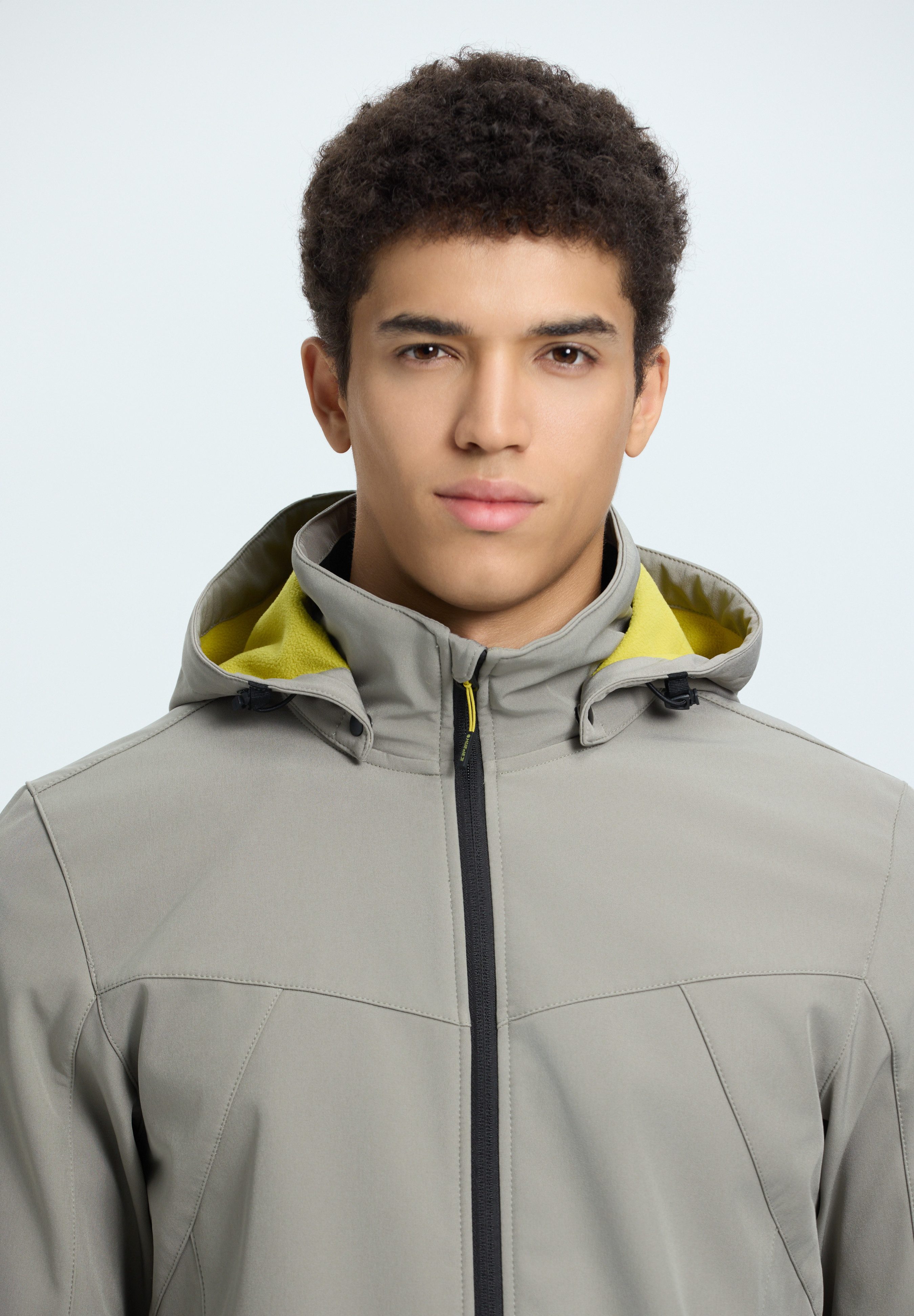 Icepeak Softshelljacke BRIMFIELD für sportliche Aktivitäten, winddicht, wasserabweisend