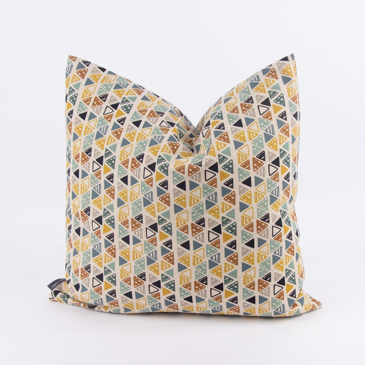 SCHÖNER LEBEN. Dekokissen Kissenhülle Dreiecke in Reihen beige petrol ocker schwarz 50x50cm, handmade