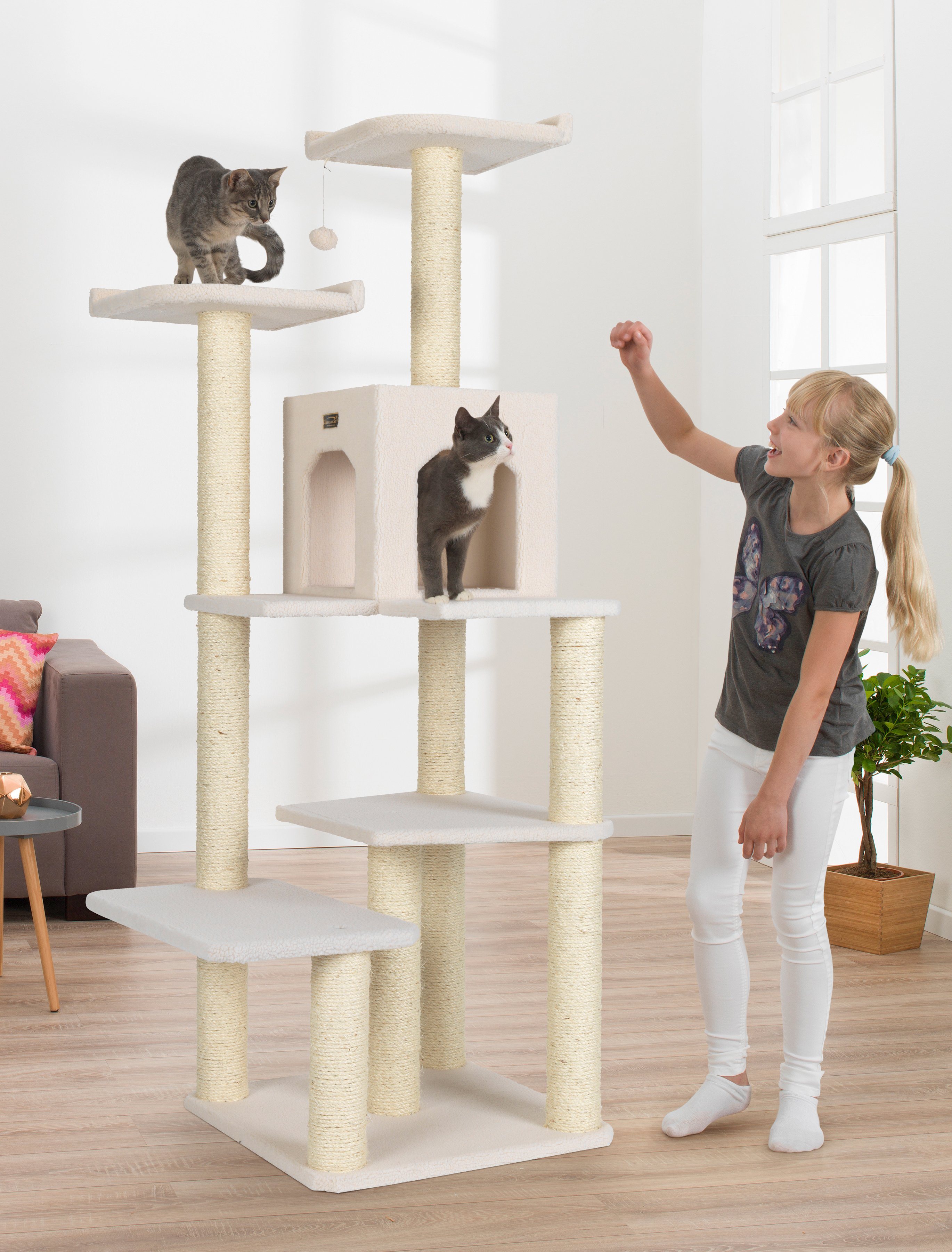 ARMARKAT Kratzbaum »Gismo«, B/T/H: 79/63/173 cm, elfenbeinfarben ARMARKAT Kratzbaum »Gismo«, B/T/H: 79/63/173 cm, elfenbeinfarben