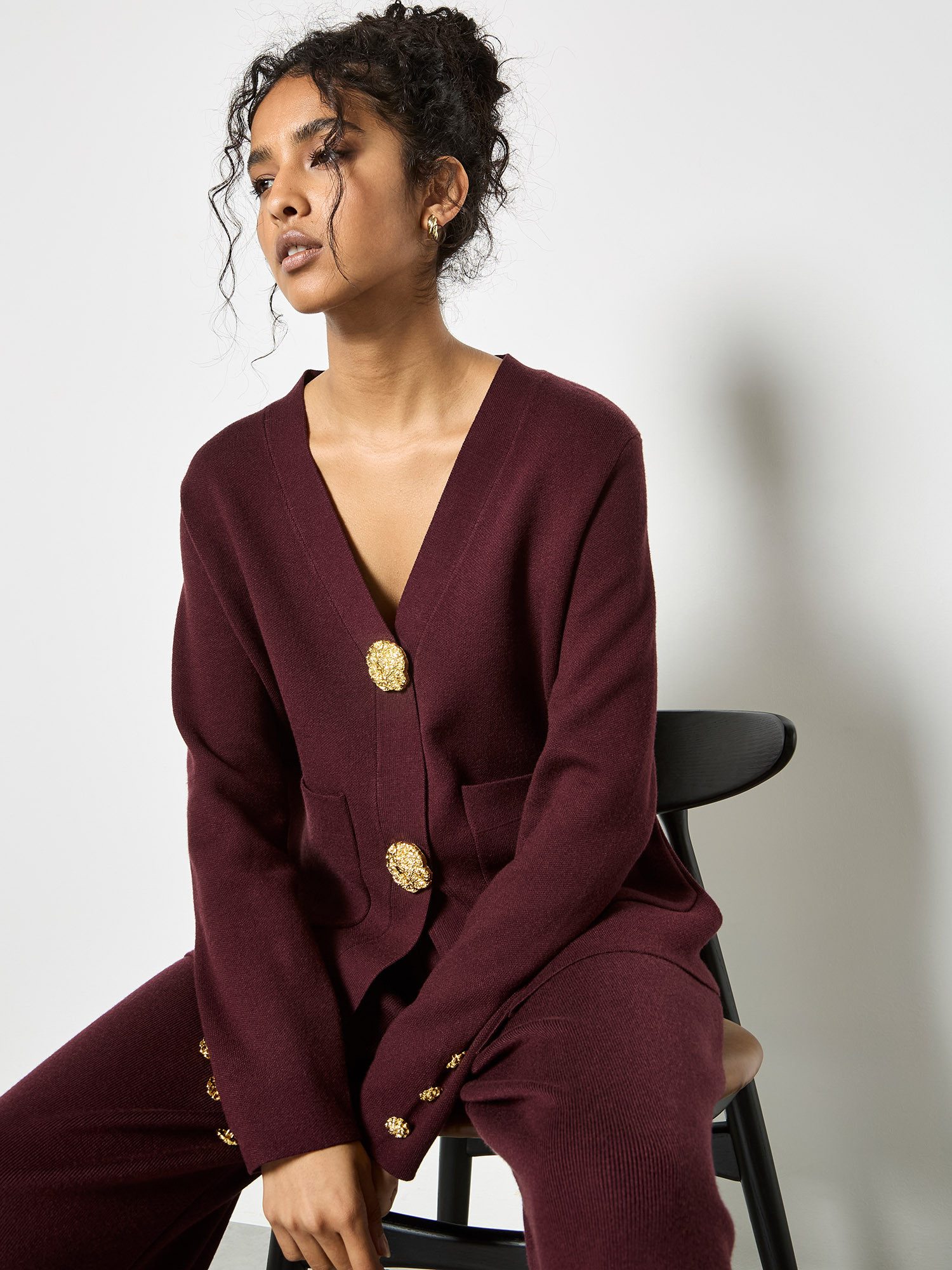 Apricot Cardigan Cardigan mit übergroßen, gehämmerten Knöpfen