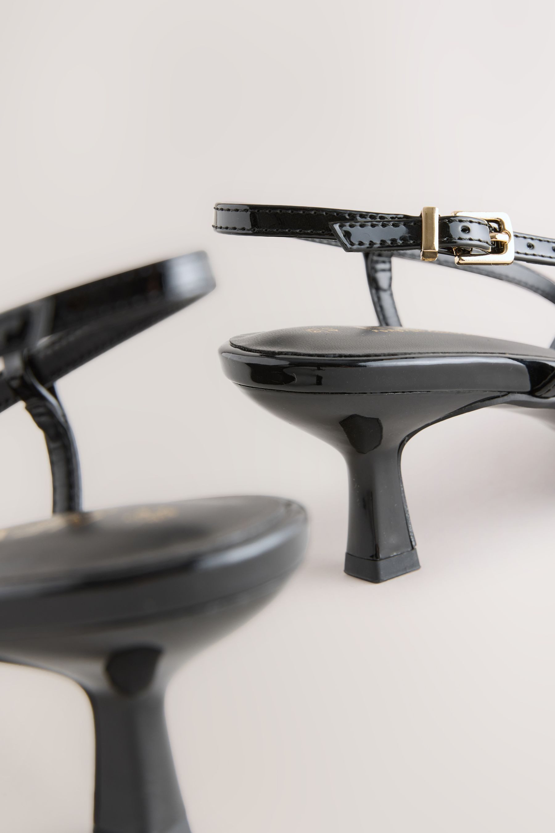 Next Forever Comfort® Spitze Mesh-Slingbacks mit Absatz Slingsandale (1-tlg günstig online kaufen