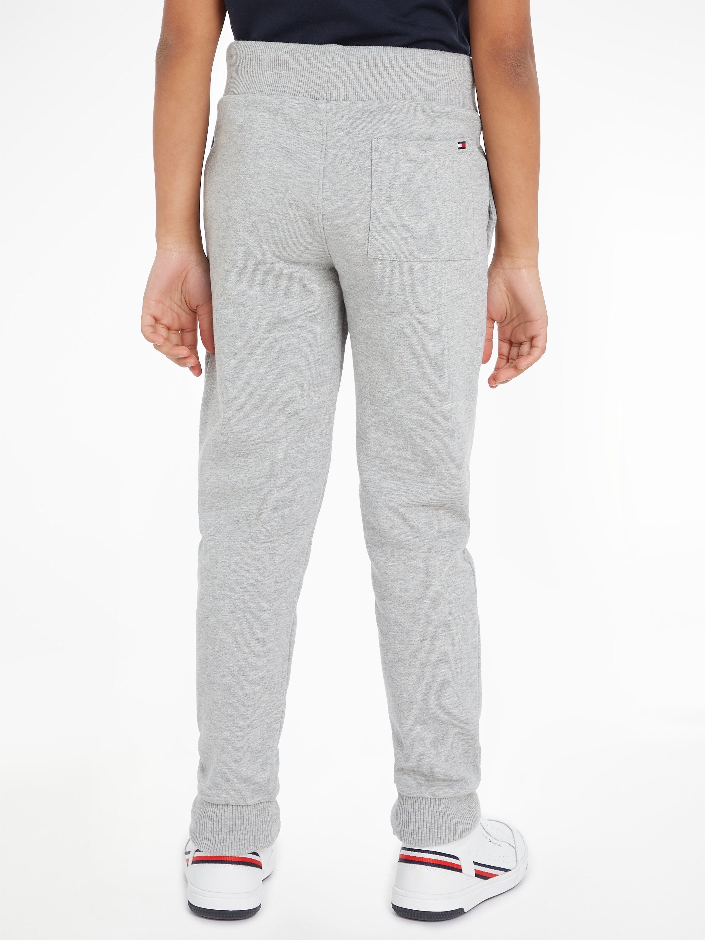 auf mit Hilfiger Logo-Schriftzug Light_Grey_Heather Tommy Jogginghose Hilfiger Tommy Bein dem