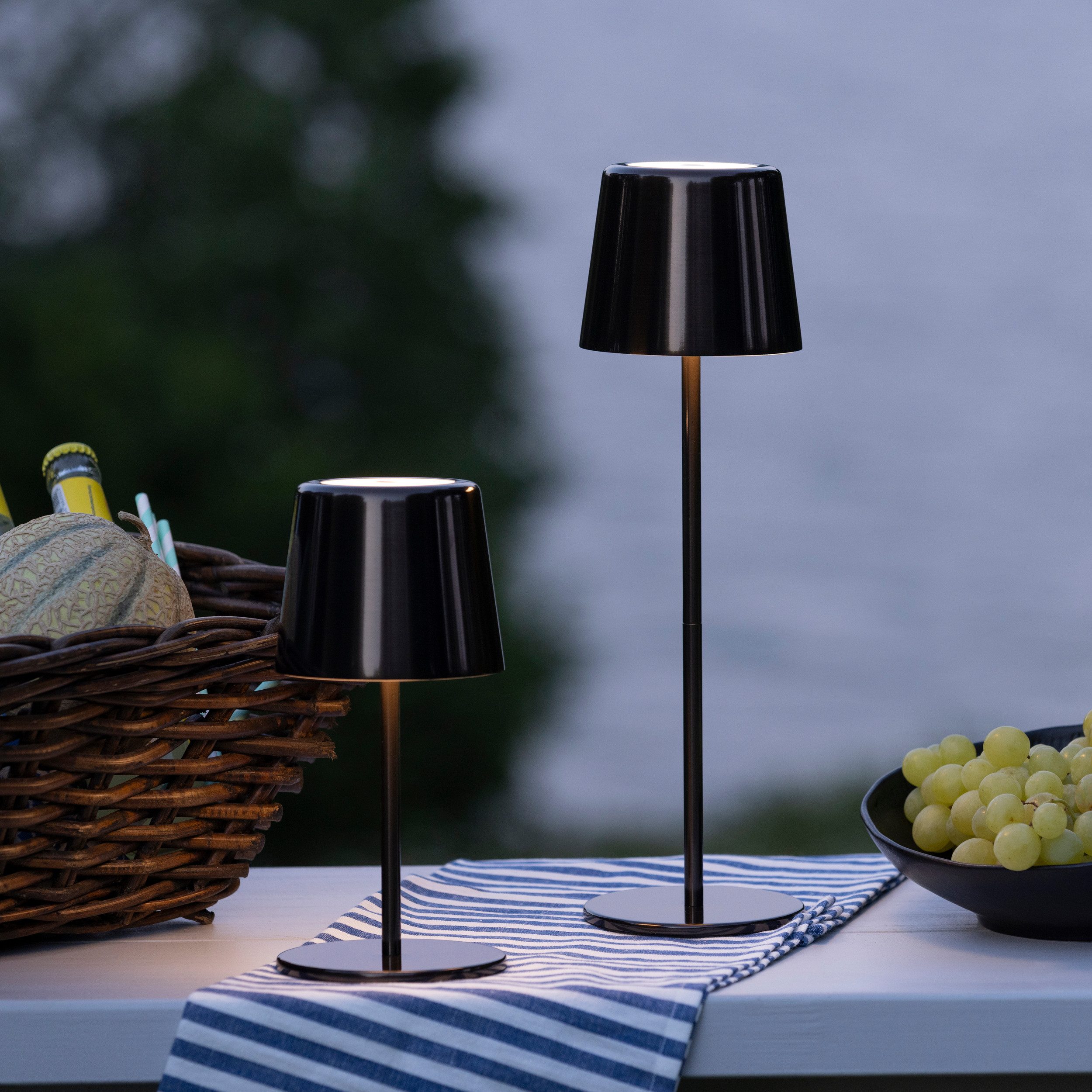 Brilliant LED Tischleuchte Xaana, Dimmfunktion, Farbsteuerung, LED fest int günstig online kaufen