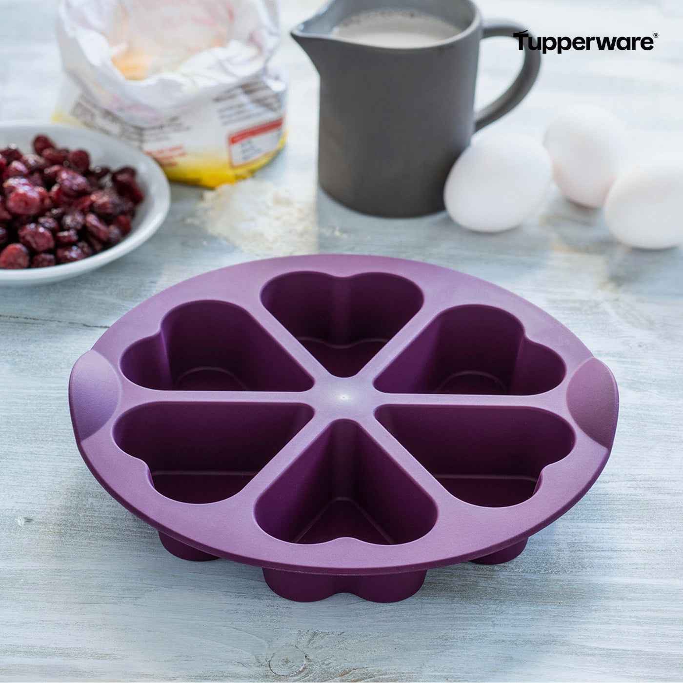 TUPPERWARE Backform Silikonform Herzchen