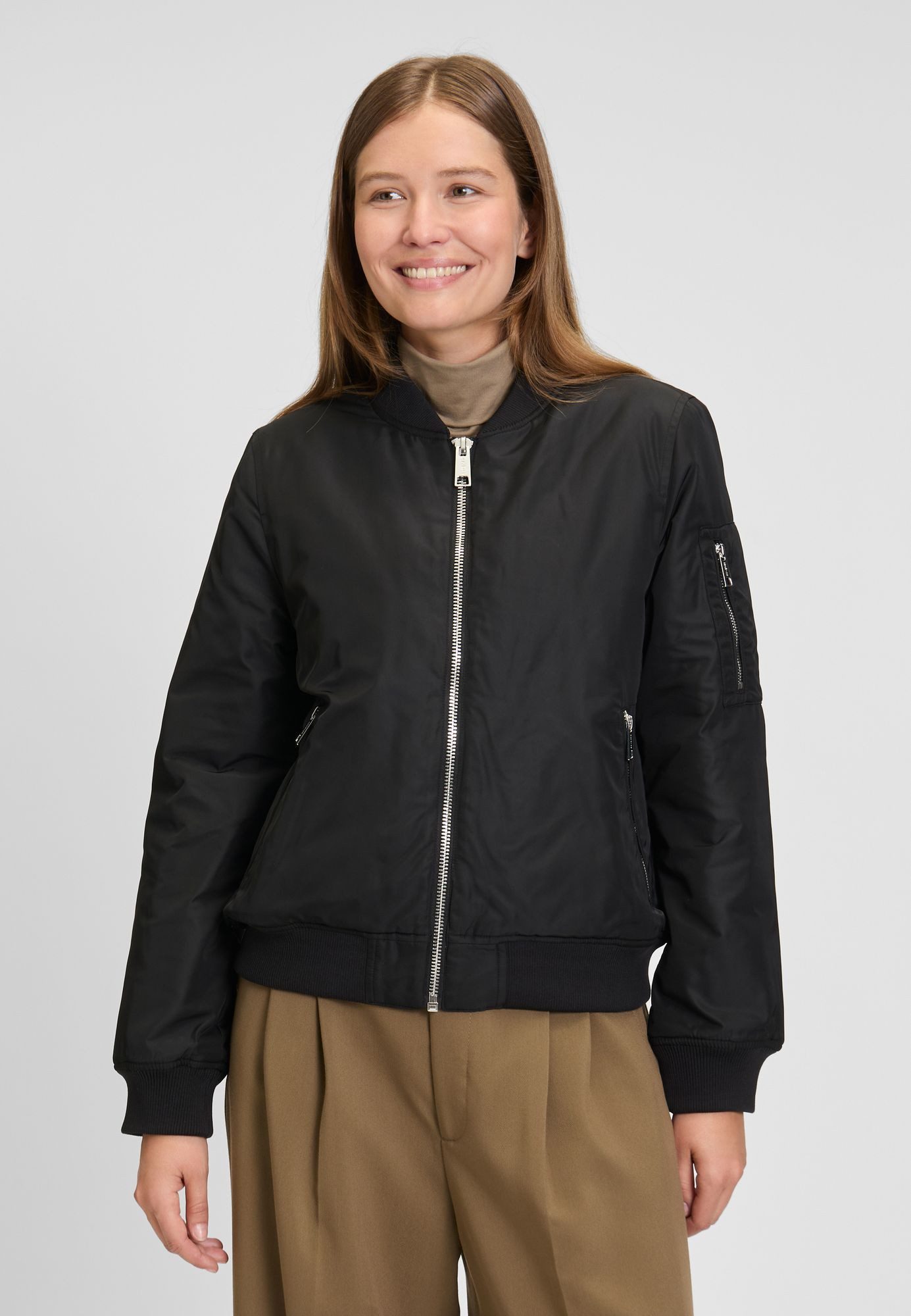 COVERED Bomberjacke Bonnie2 L60396CO Ärmeltasche, Bottlesteppung innen, bedruckte Paspel, Rippstehkragen