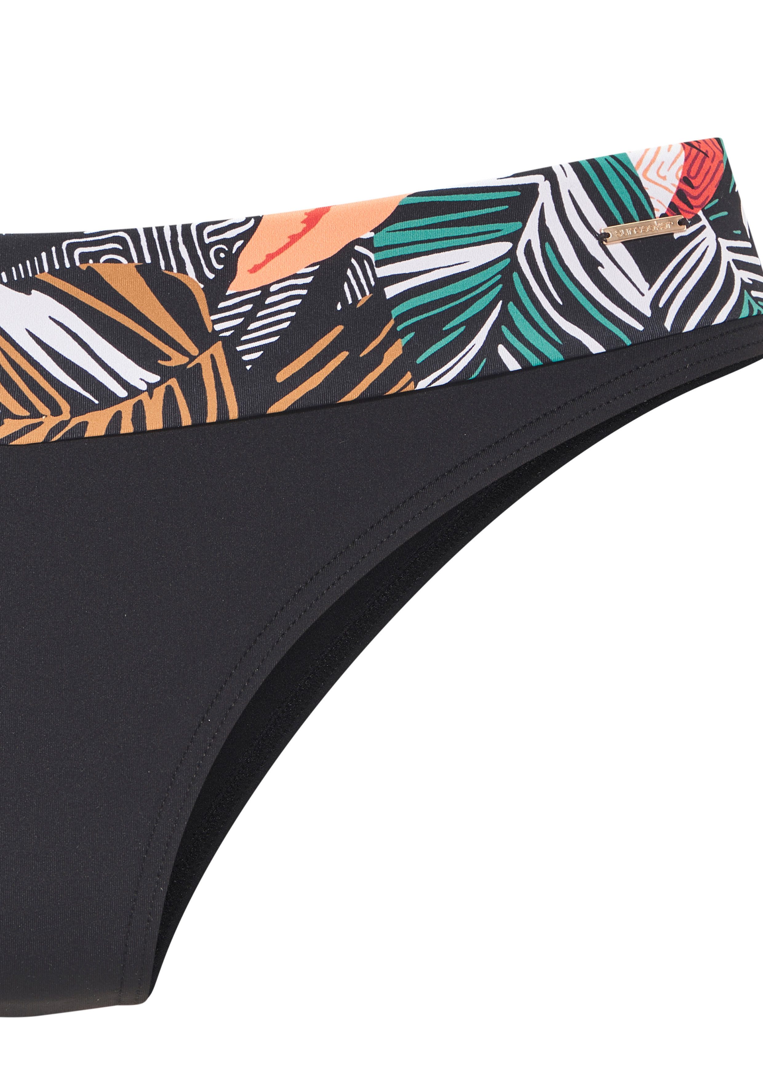 Sunseeker Bikini-Hose Marla mit kontrast Details