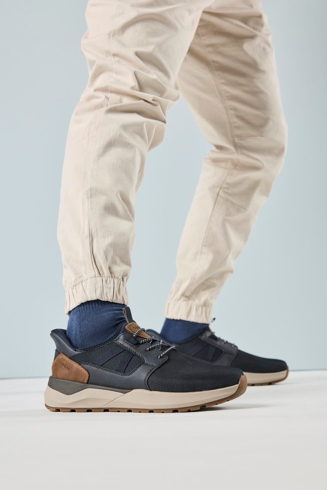 Rieker Ready2GO Slip-On Sneaker Schlupfschuh, Halbschuh, Freizeitsneaker mit Gummizug für guten Sitz