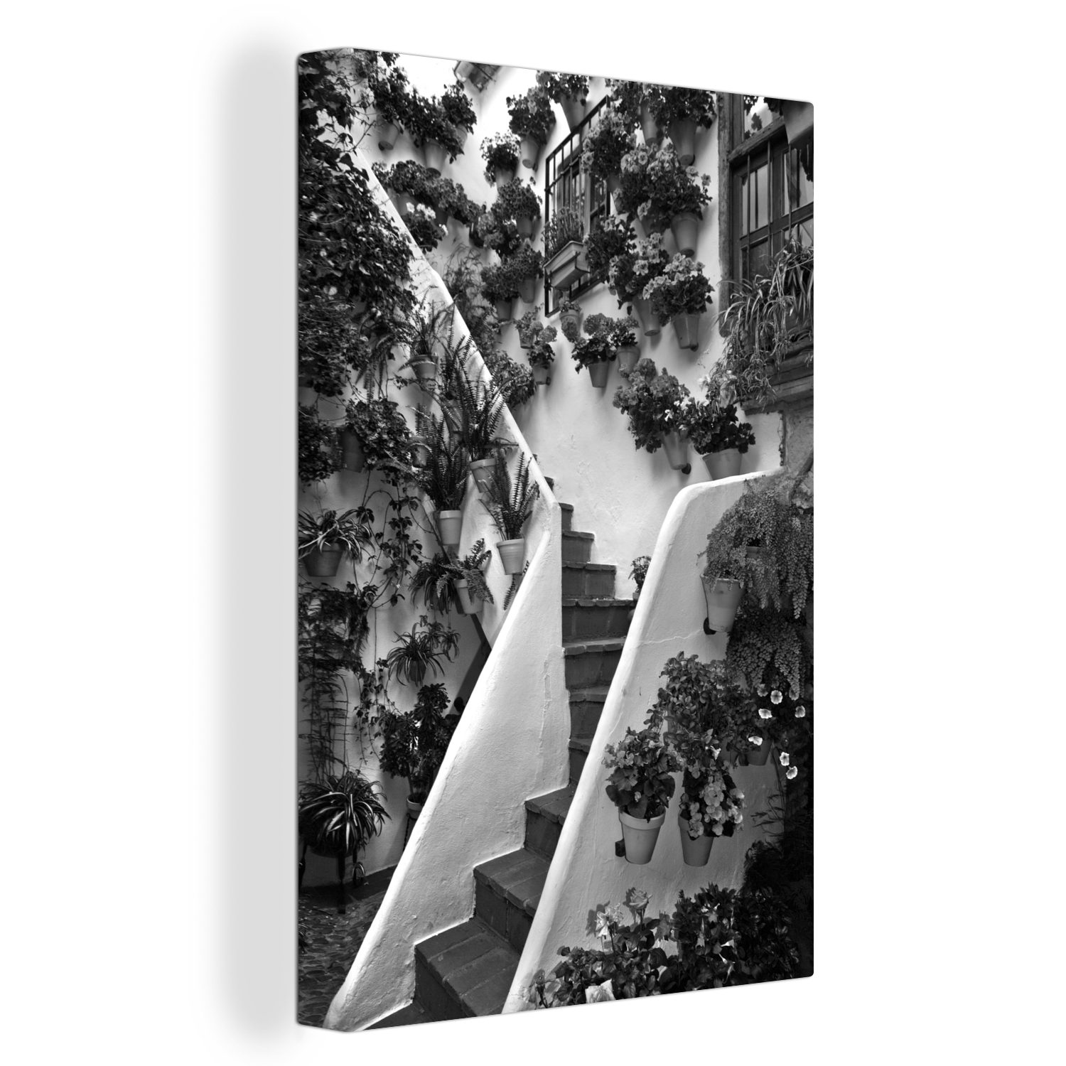 OneMillionCanvasses® Leinwandbild Mit Blumen geschmückte Treppe in Córdoba, Spanien - schwarz und weiß, (1 St), Leinwandbild fertig bespannt inkl. Zackenaufhänger, Gemälde, 20x30 cm | Leinwandbilder