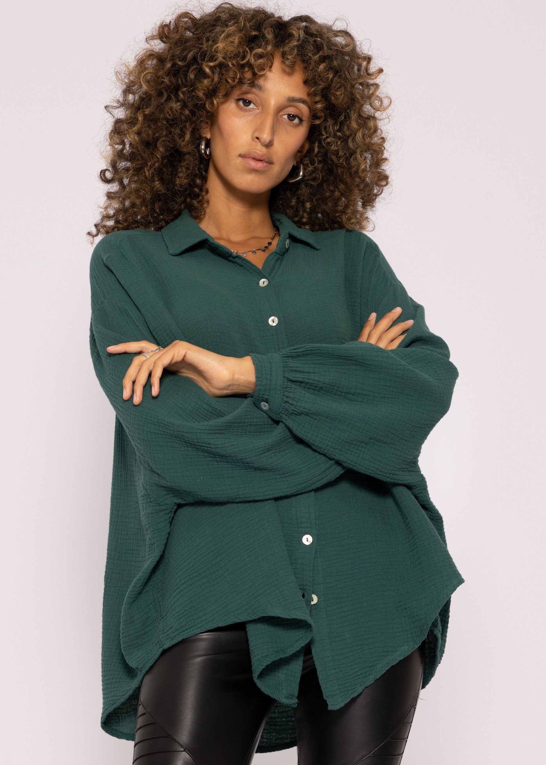 Damen aus V-Ausschnitt, Longbluse SASSYCLASSY Dunkelgrün Size 36-48) Musselin Bluse lang mit Baumwolle Oversize Langarm Hemdbluse One (Gr.