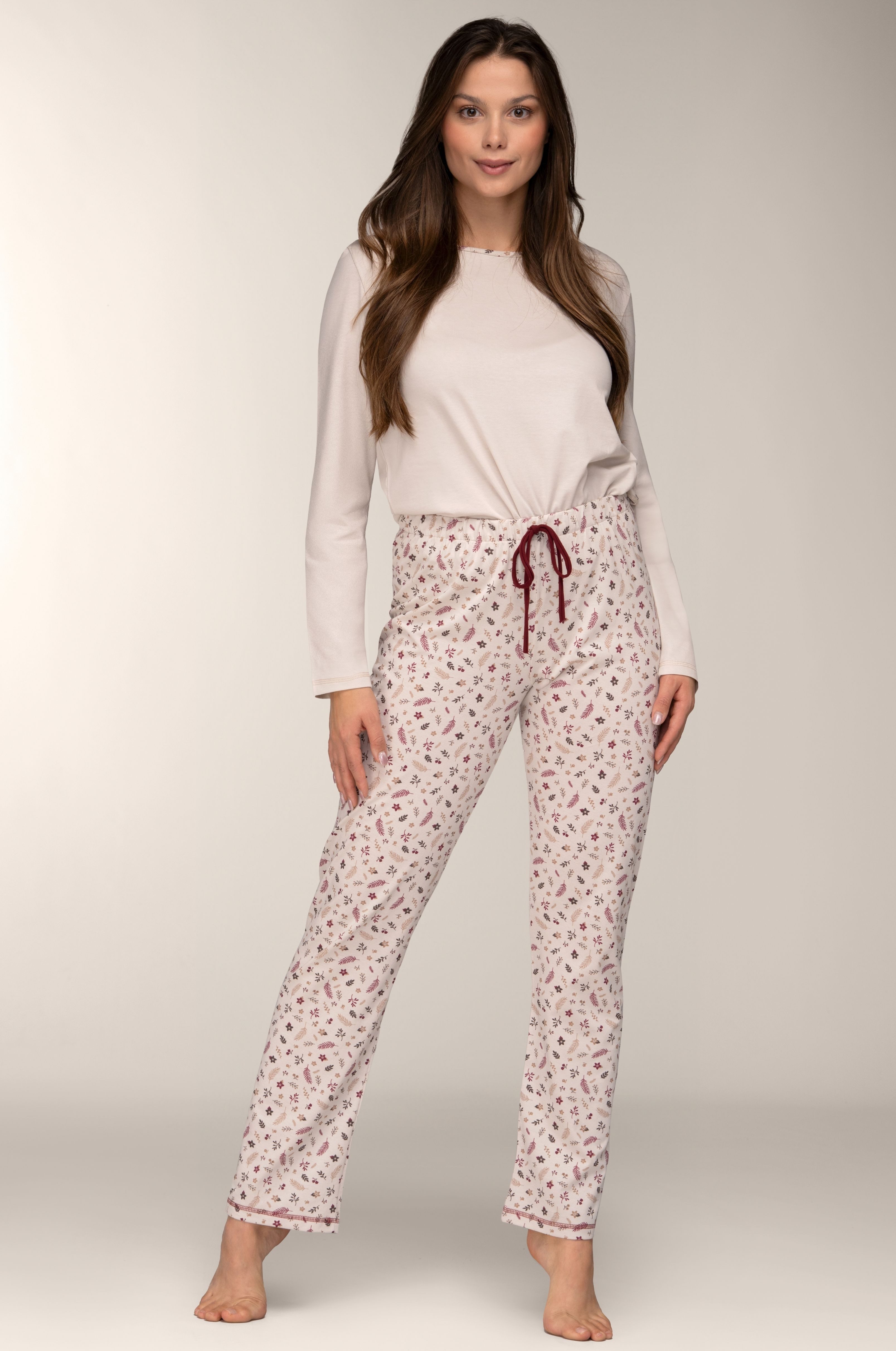 Mademoiselle Sommeil Pyjama Damen Schlafanzug mit Creme Langarmshirt & flor günstig online kaufen