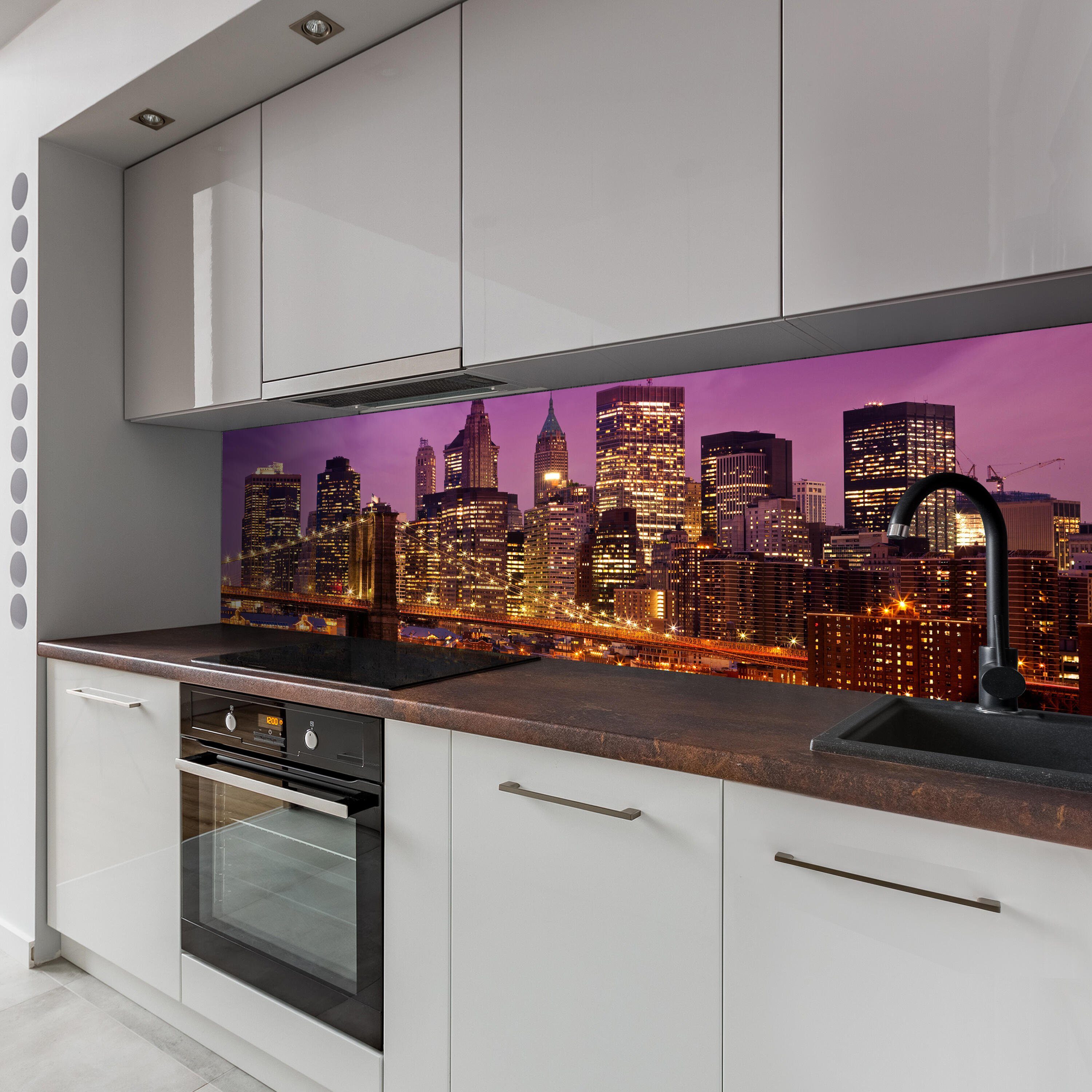 wandmotiv24 Küchenrückwand versch. in New Premium Größen York (1-tlg), bei Nacht, Nischenrückwand Hartschaum