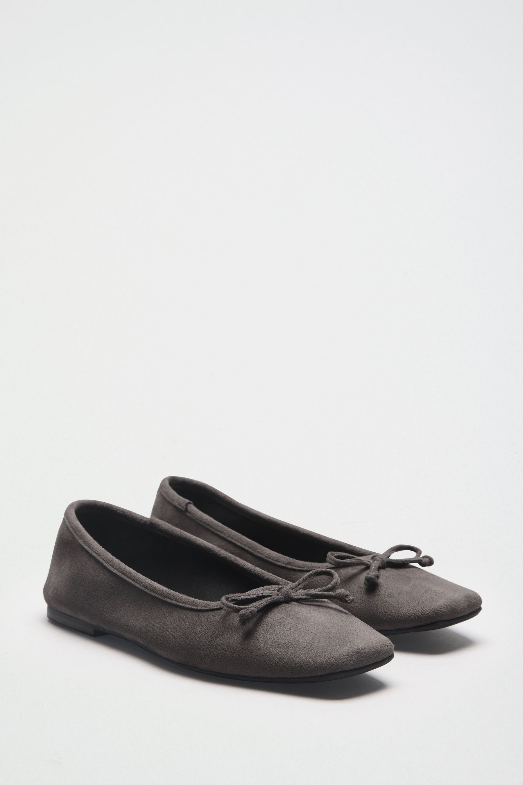 Friends Like These Friends Like These flache Ballerinas mit Schleife Ballerina