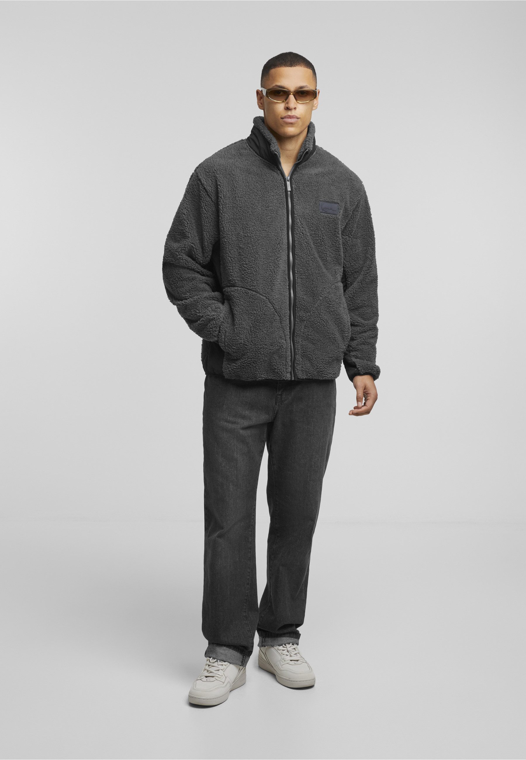 Karl Kani Allwetterjacke Karl Kani Karl Kani Sport Patch Teddy Jacket (1-St)
