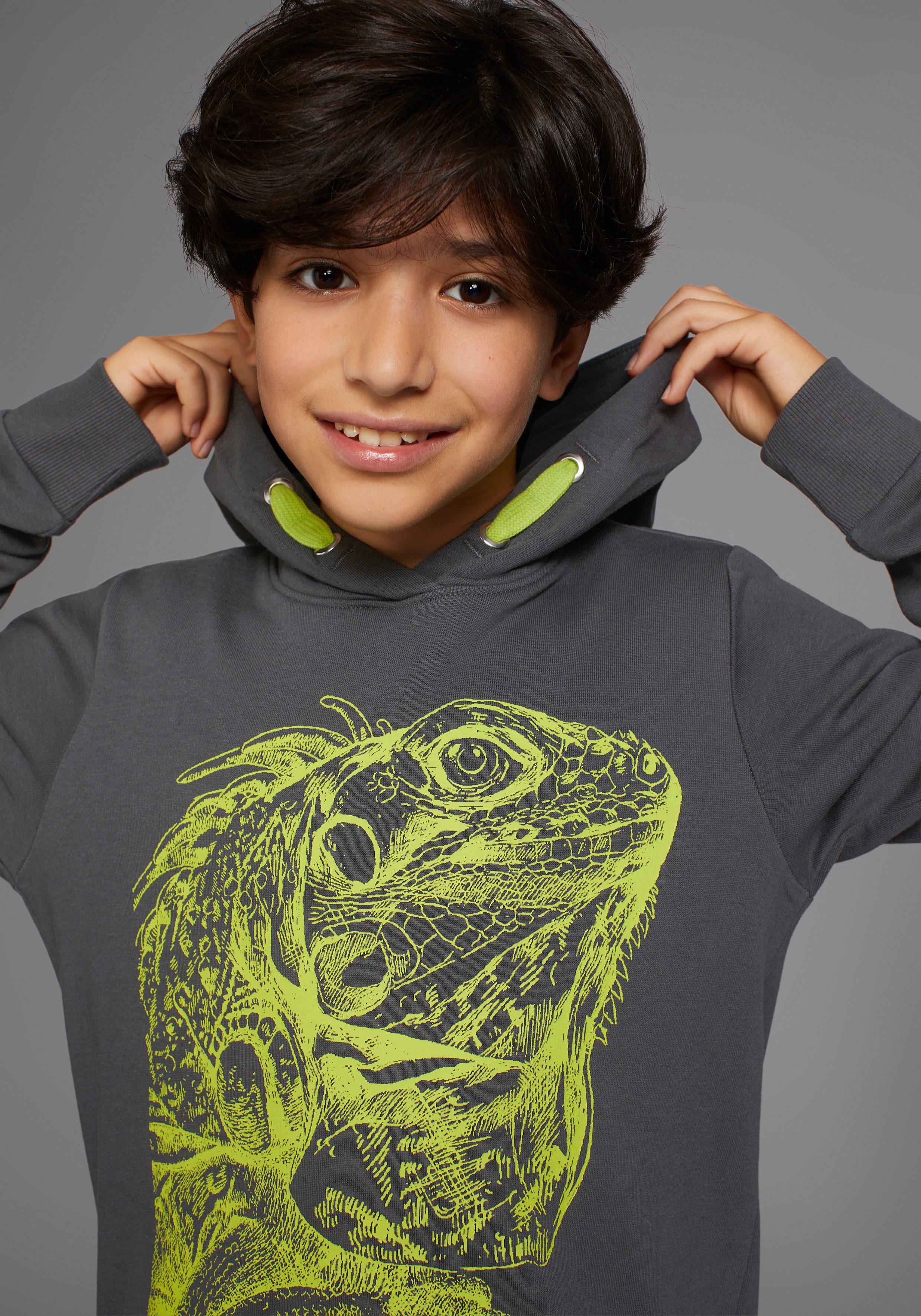 KIDSWORLD Kapuzensweatshirt GECKO - Print, cooles Tiermotiv