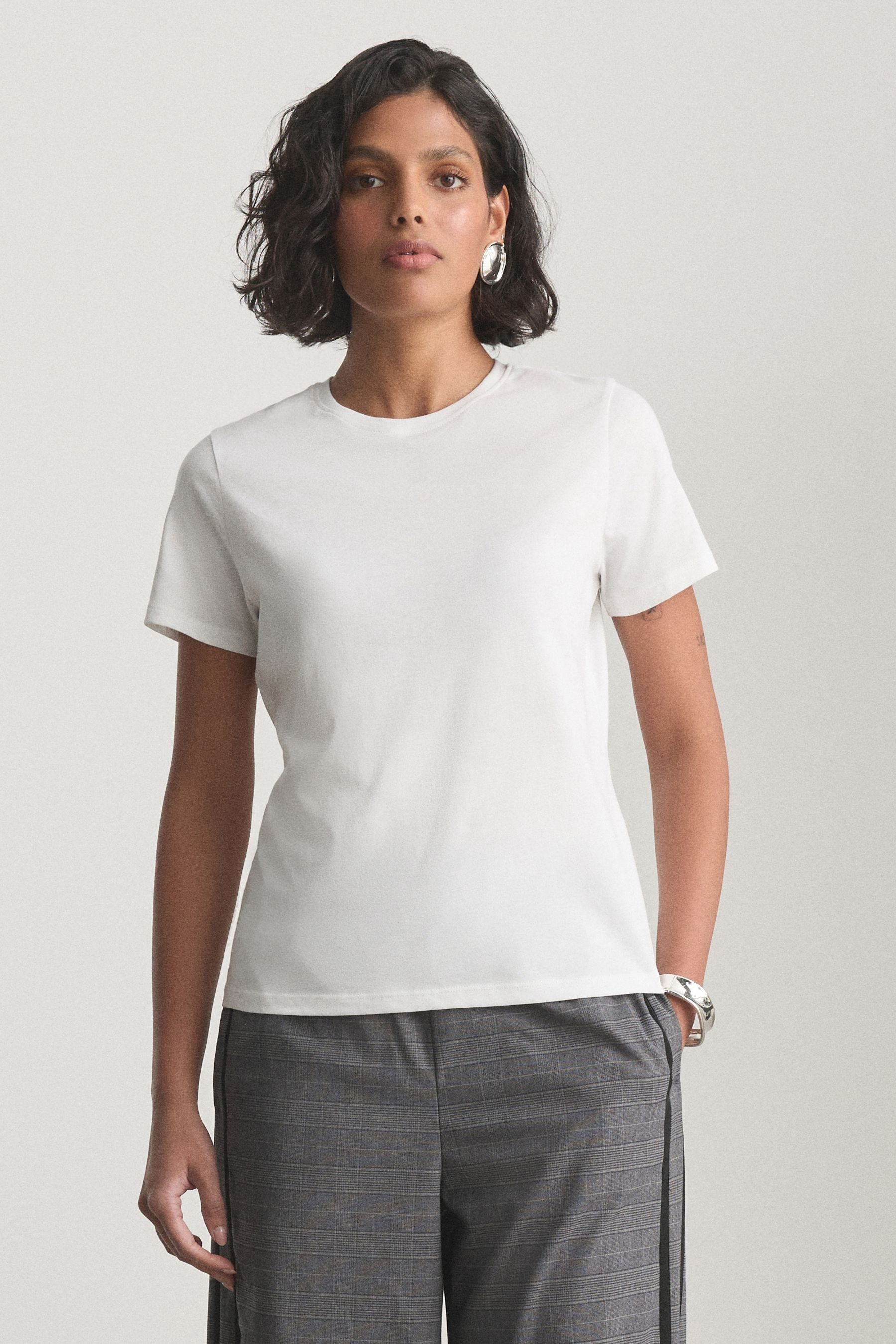 Next T-Shirt Slim Fit T-Shirt mit Rundhalsausschnitt (1-tlg)
