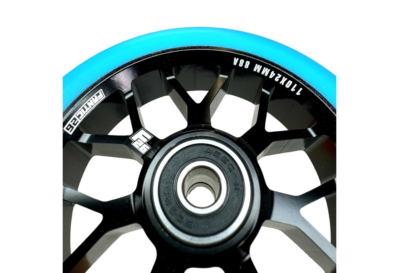 Thumbnail - Fantic26 Stuntscooter Fantic26 Spy7 Stunt-Scooter Rolle 110mm Abec11 Schwarz/Pu Türkis