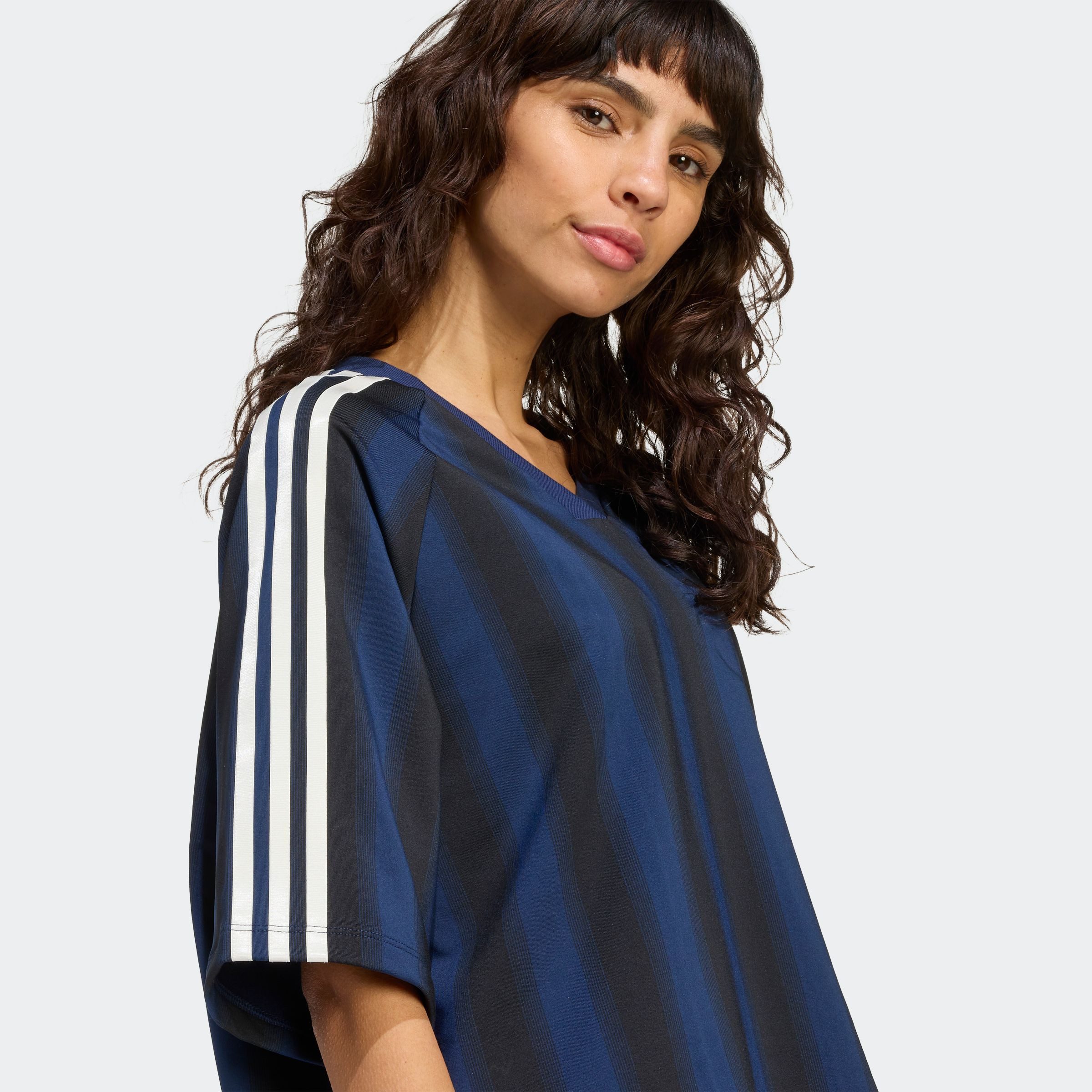 adidas Originals T-Shirt LINEAR TEE günstig online kaufen