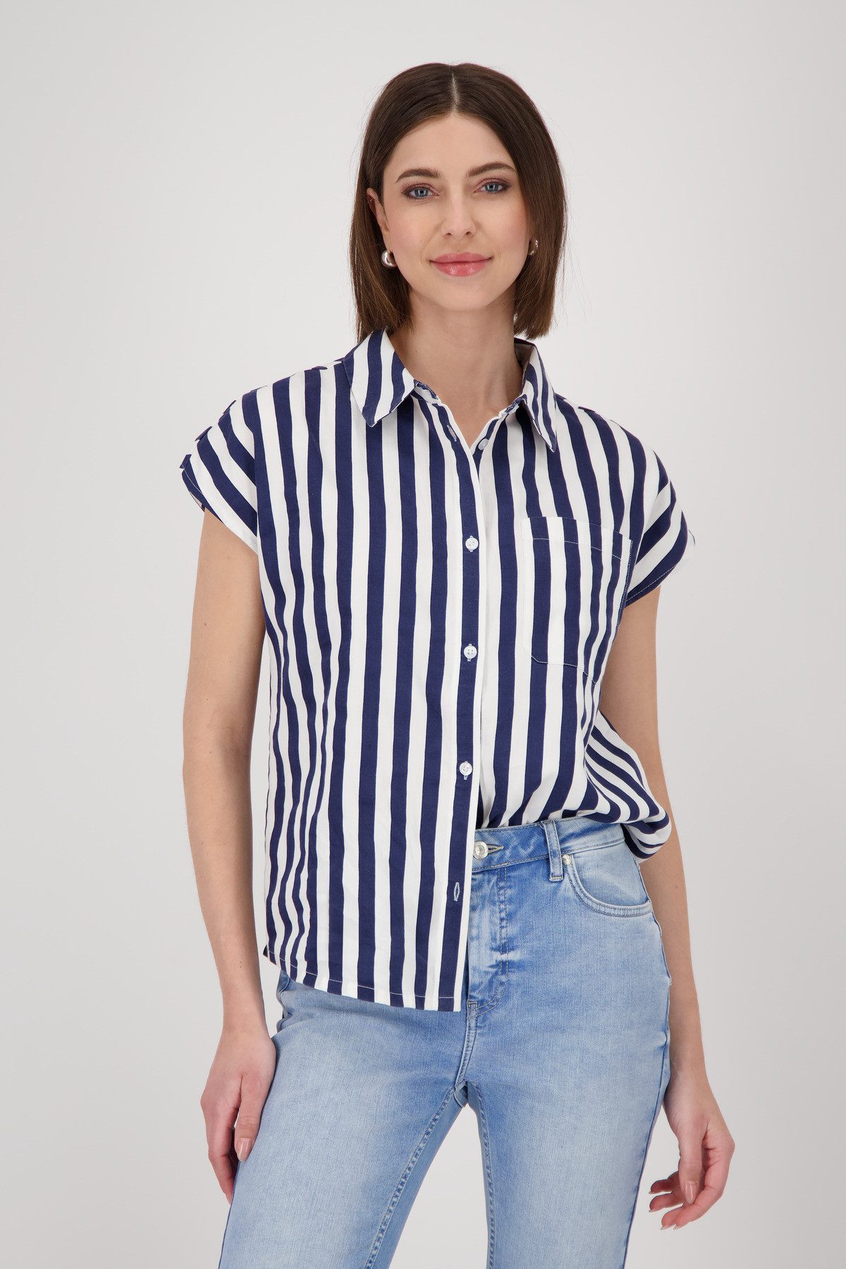 Klassische Bluse