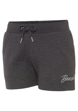 Bench. Loungewear Relaxshorts -Sweatshorts, Lounge-Shorts mit kleiner glänzenden Logostickerei, Loungewear, Loungeanzug