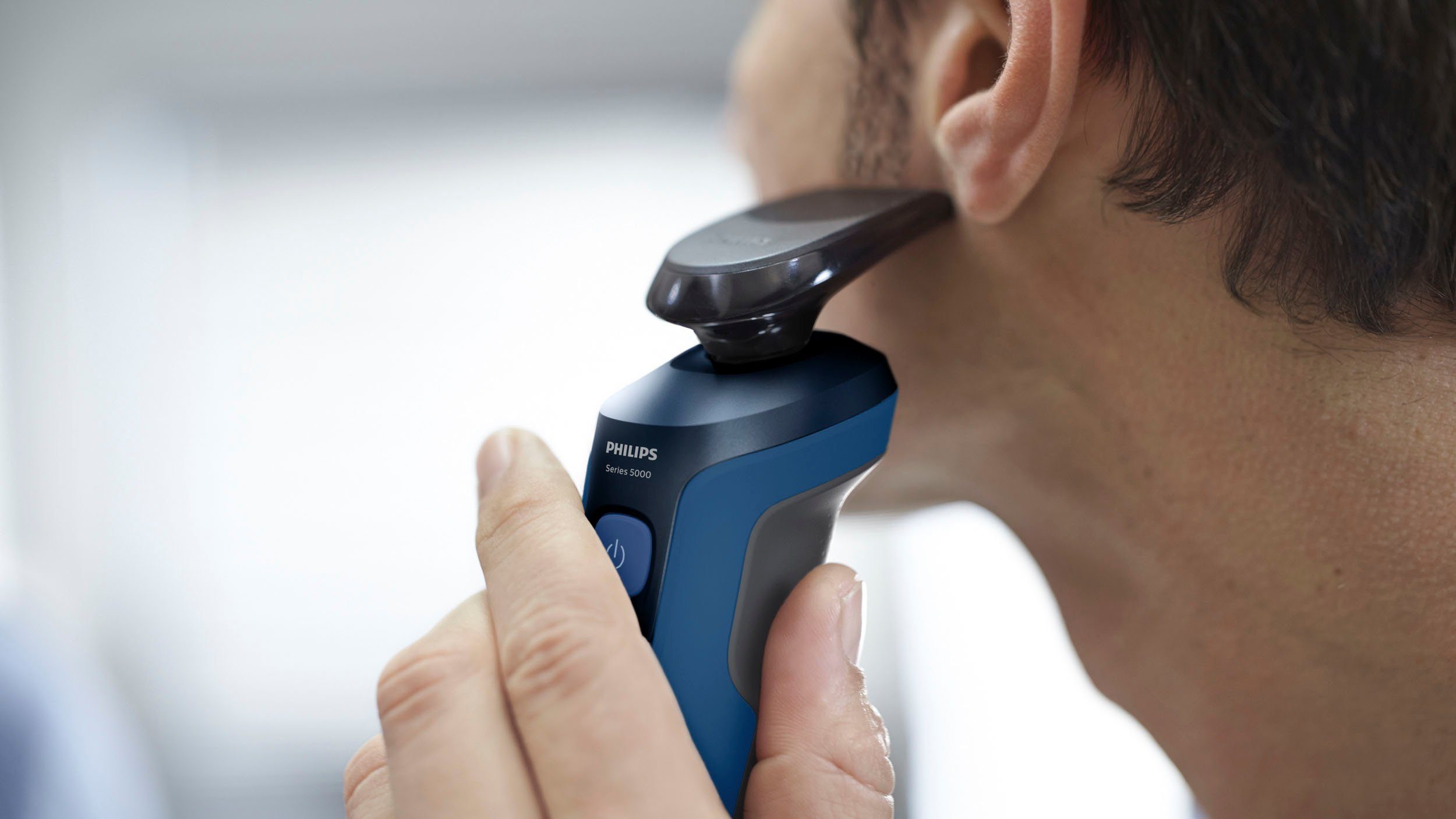 Philips Elektrorasierer Shaver Series 5000 S5466/17, Aufsätze: 1, SmartClick-Präzisionstrimmer – Bild 4 von 5
