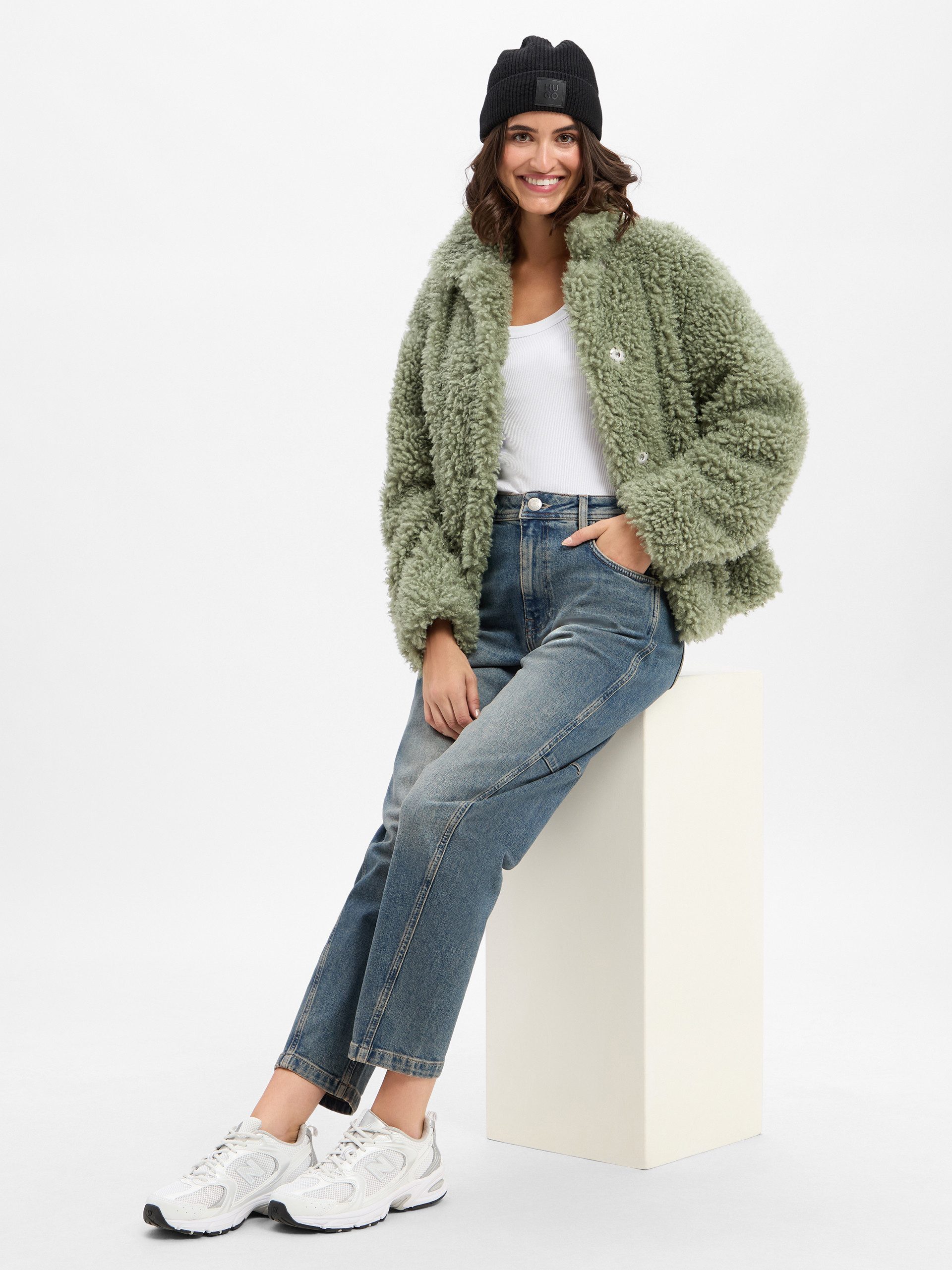 Amber & June Sweatjacke