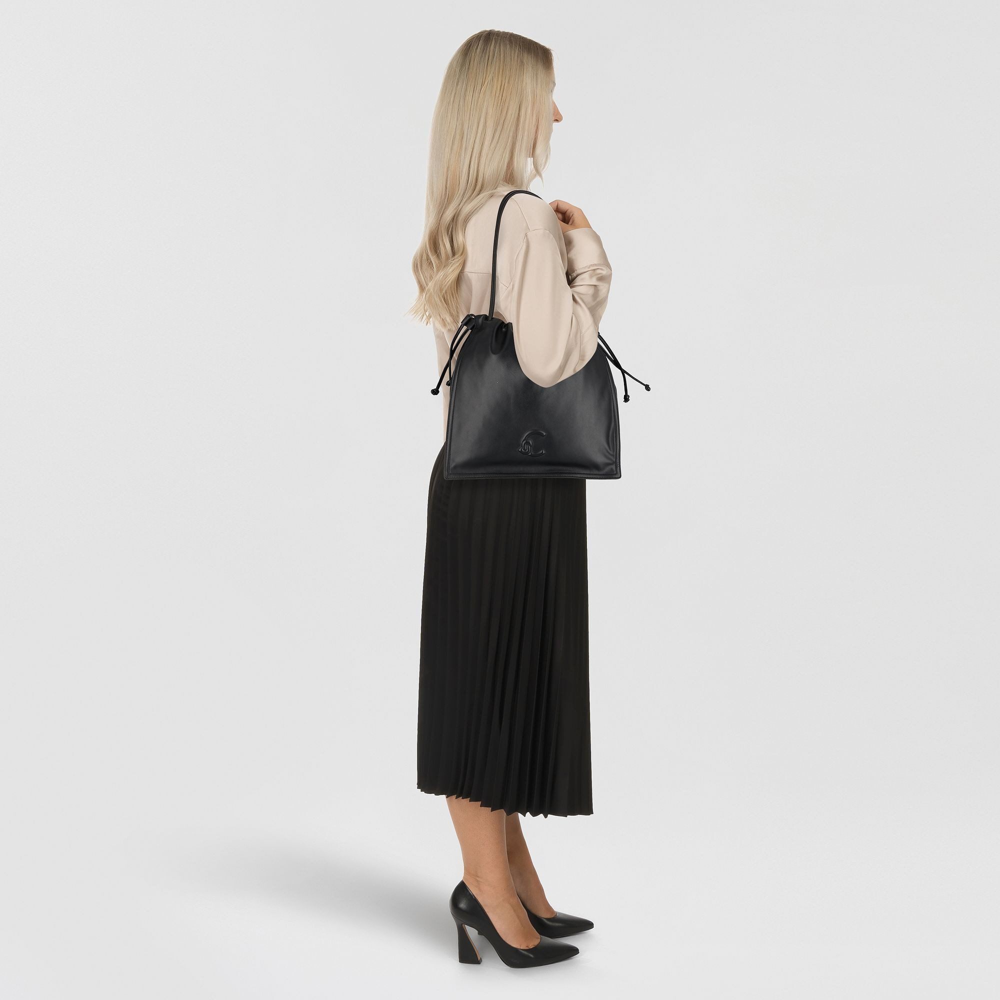 COCCINELLE Schultertasche Dulse, Leder