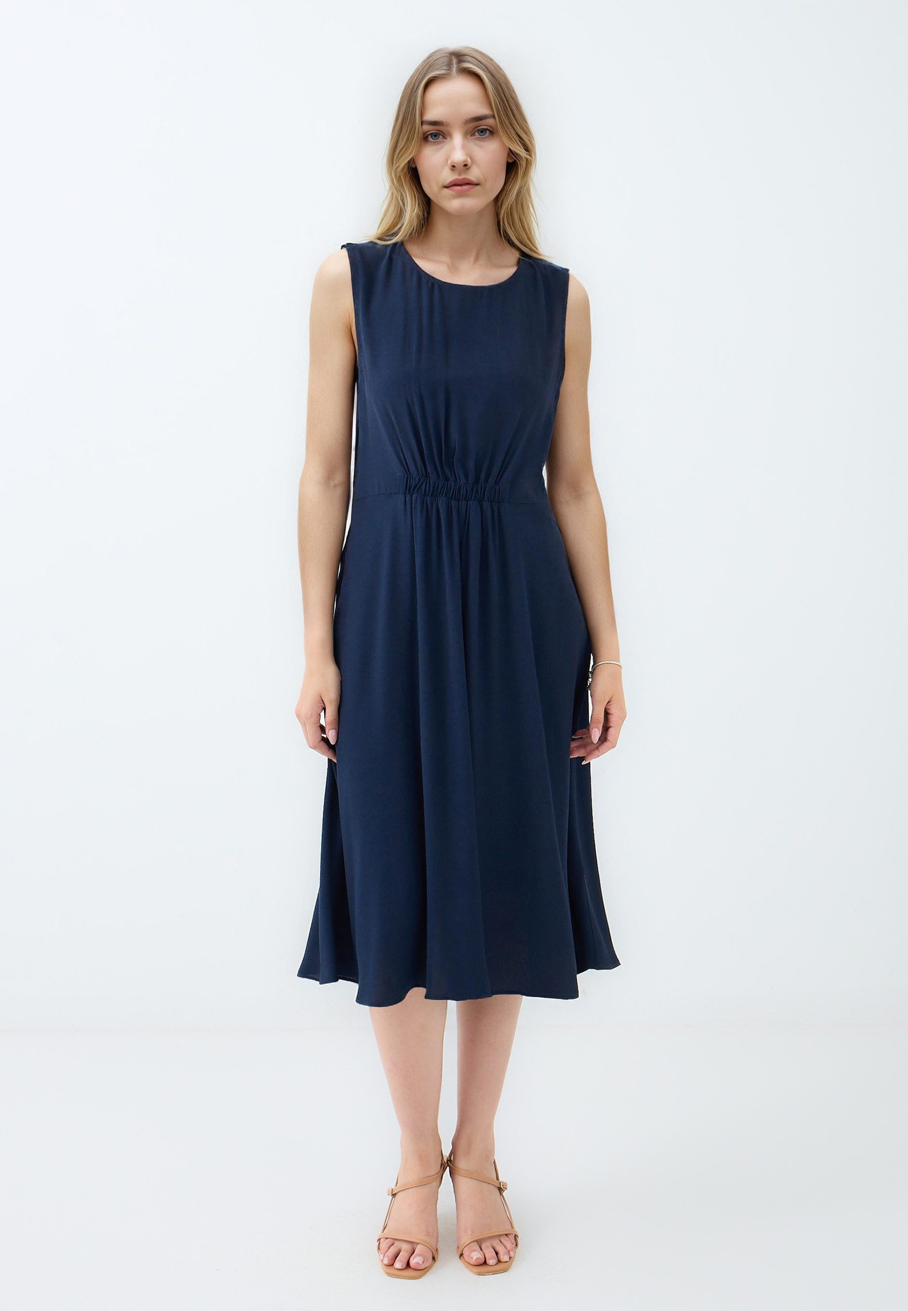 Midikleid Ärmelloses gewebtes Midikleid mit Rundhalsausschnitt